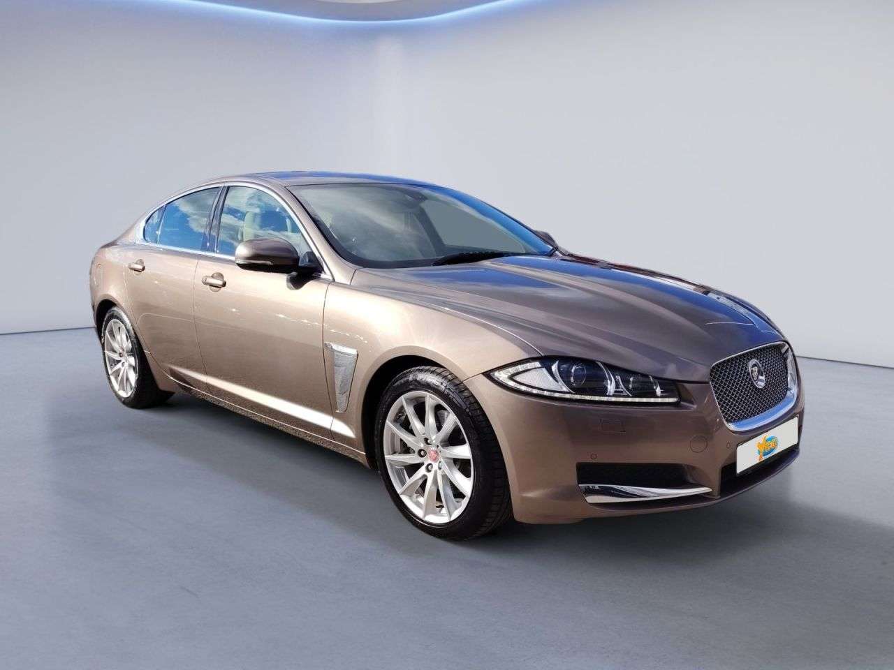 A 2014 JAGUAR XF 2.2d Premium Luxury Saloon 4dr Diesel Auto Euro 5 (s/s) (200 ps) 14 STAMP F A 2014 JAGUAR XF 2.2d Premium Luxury Saloon 4dr Diesel Auto Euro 5 (s/s) (200 ps) 14 STAMP F
