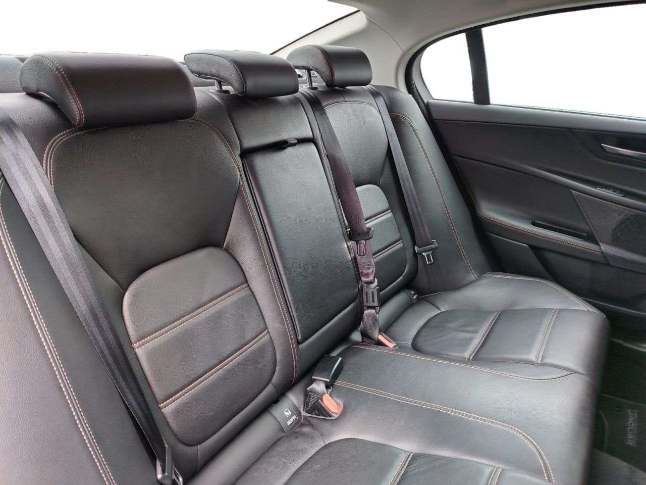 2018 JAGUAR XE 2018 JAGUAR XE