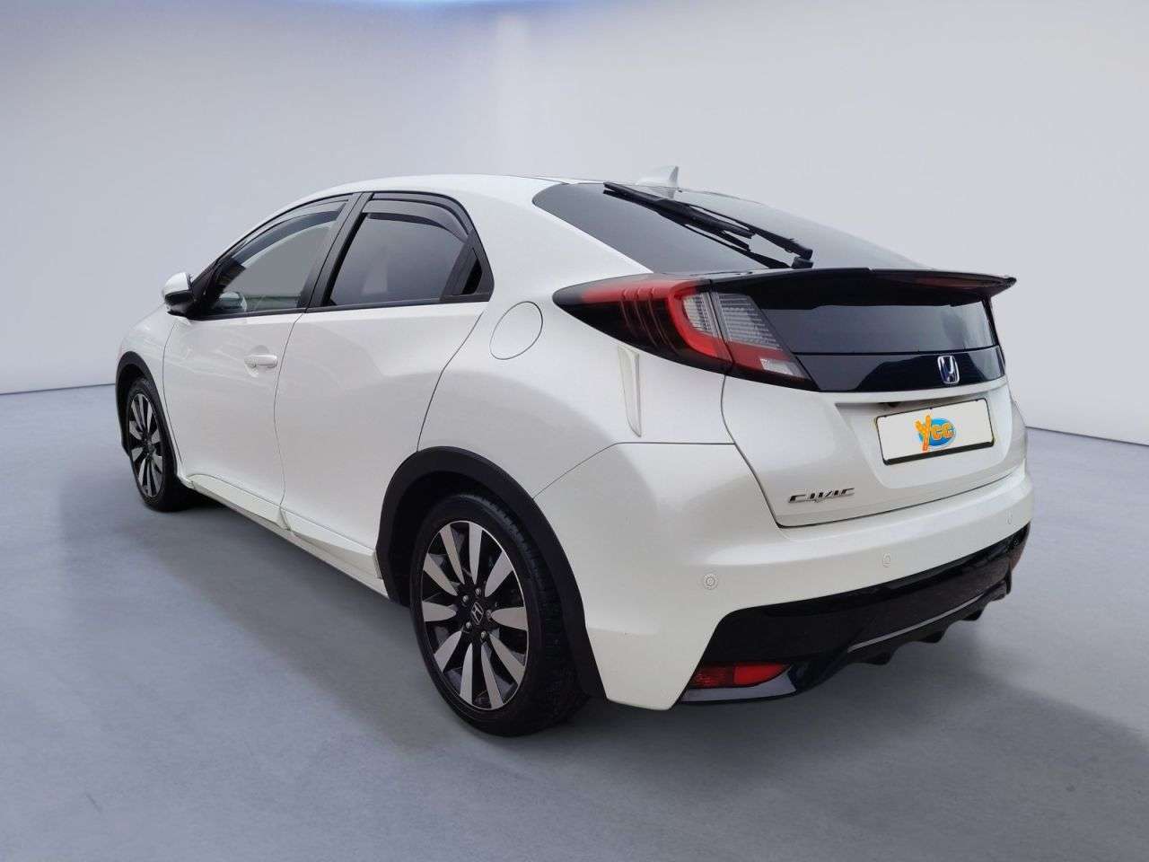 A 2015 HONDA CIVIC 1.8 i-VTEC SR Hatchback 5dr Petrol Manual Euro 6 (s/s) (142 ps) JUST ARRIVE A 2015 HONDA CIVIC 1.8 i-VTEC SR Hatchback 5dr Petrol Manual Euro 6 (s/s) (142 ps) JUST ARRIVE