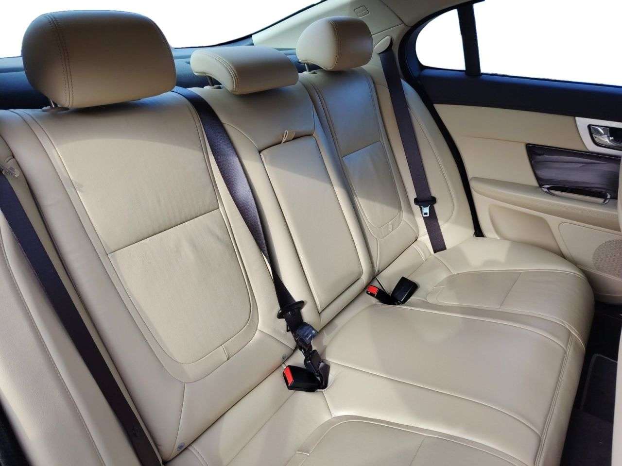 2012 JAGUAR XF 2012 JAGUAR XF