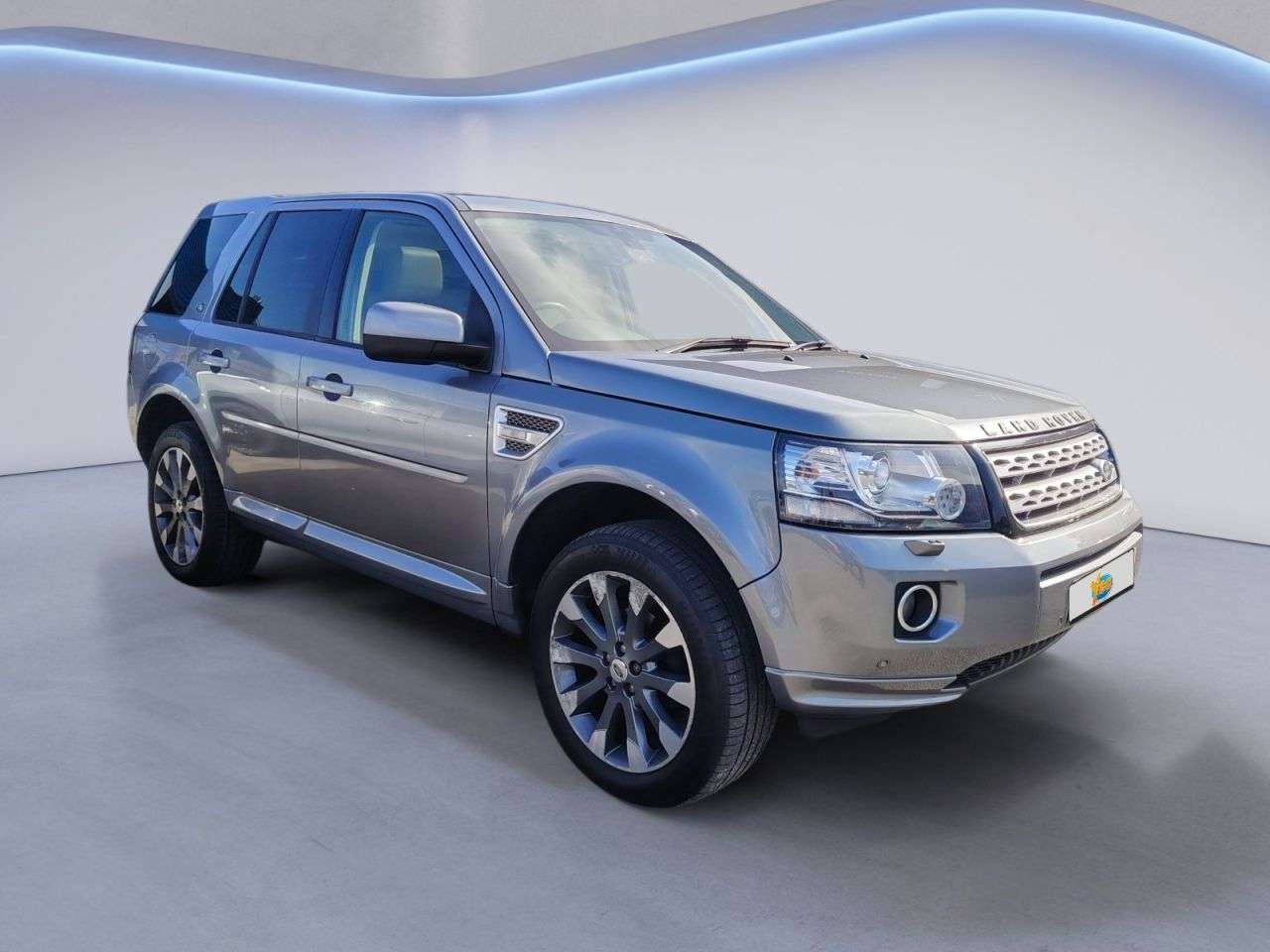 A 2013 LAND ROVER FREELANDER 2 2.2 SD4 HSE Lux SUV 5dr Diesel CommandShift 4WD Euro 5 (190 ps) 10 STAMP FU A 2013 LAND ROVER FREELANDER 2 2.2 SD4 HSE Lux SUV 5dr Diesel CommandShift 4WD Euro 5 (190 ps) 10 STAMP FU