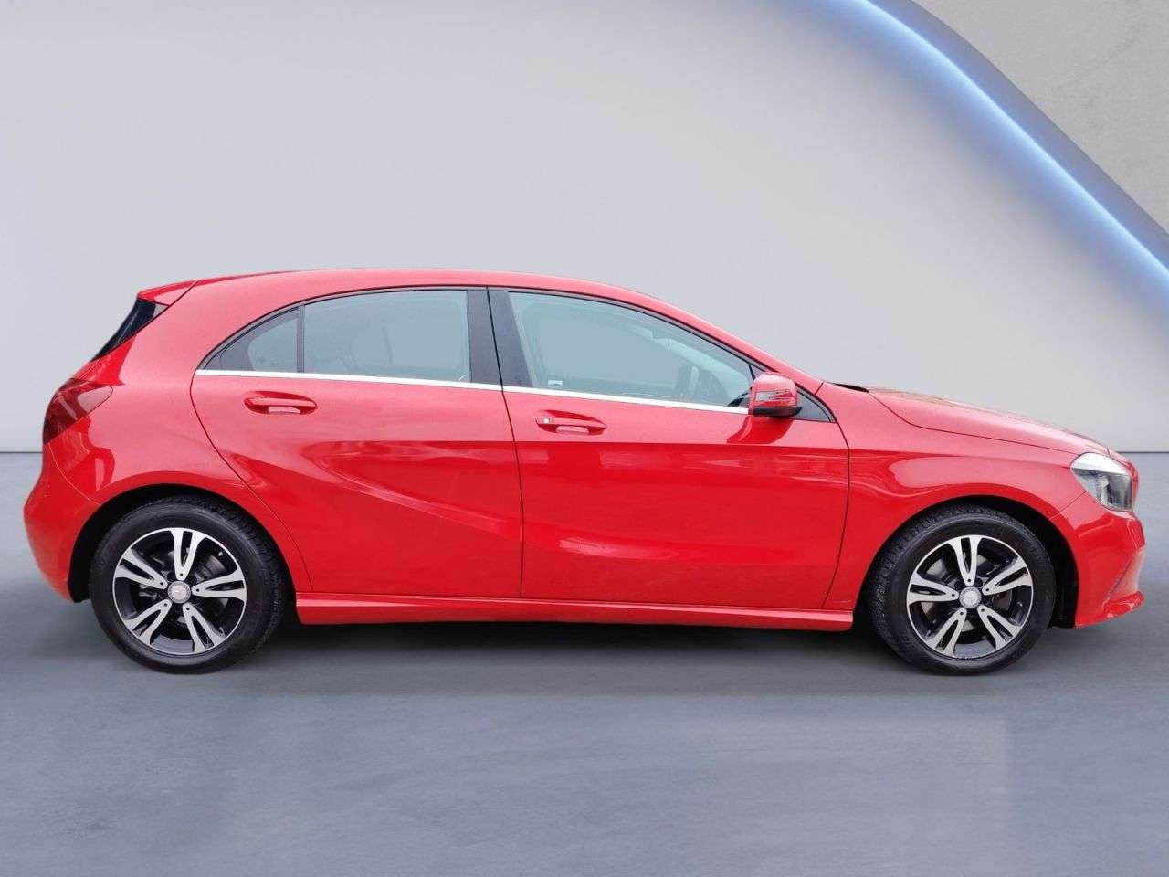 2017 MERCEDES-BENZ A CLASS 2017 MERCEDES-BENZ A CLASS