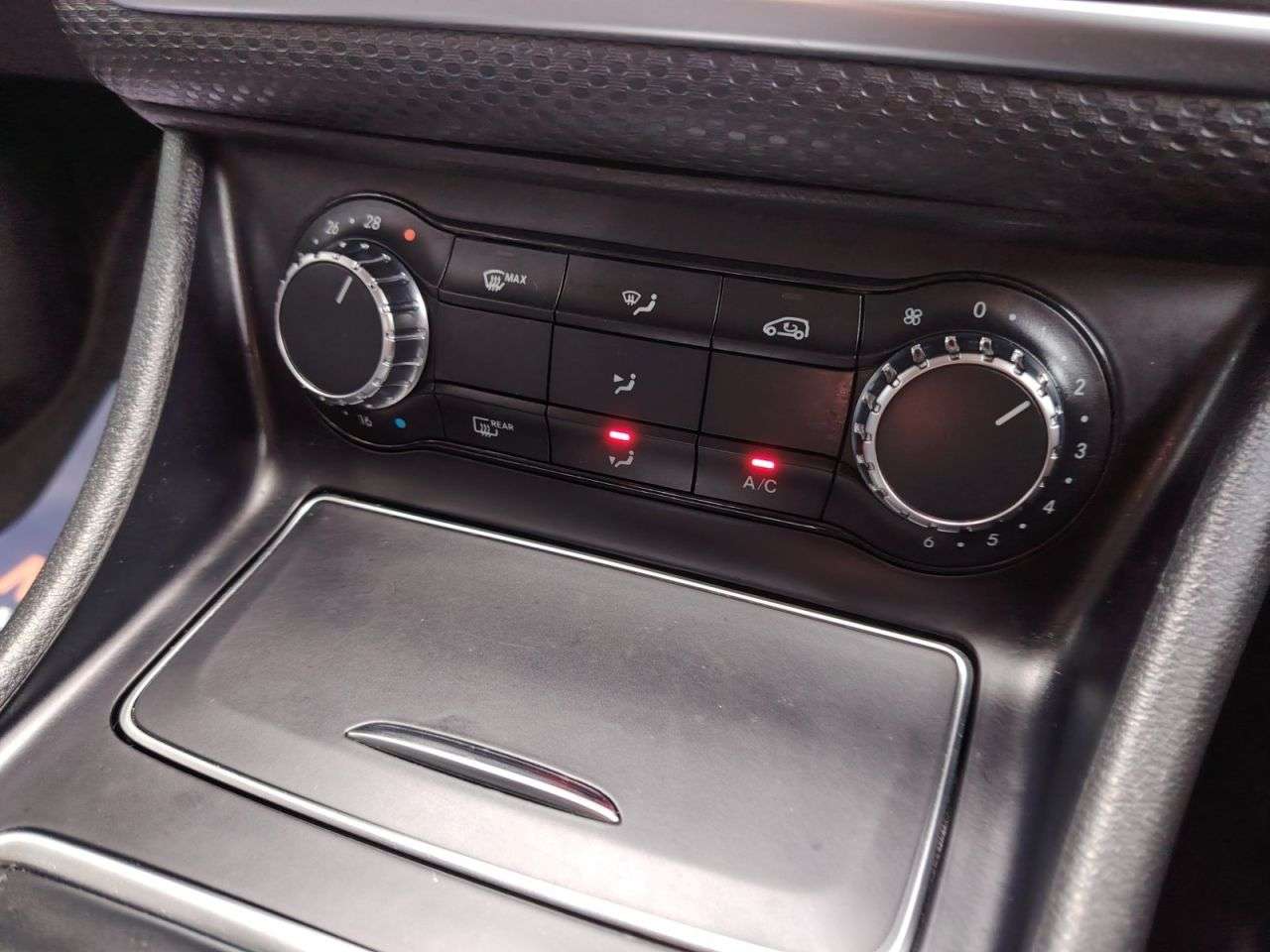 2017 MERCEDES-BENZ A CLASS 2017 MERCEDES-BENZ A CLASS