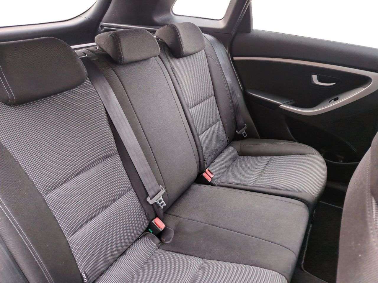 2013 HYUNDAI I30 2013 HYUNDAI I30