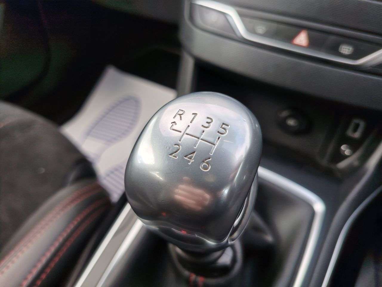2015 PEUGEOT 308 2015 PEUGEOT 308