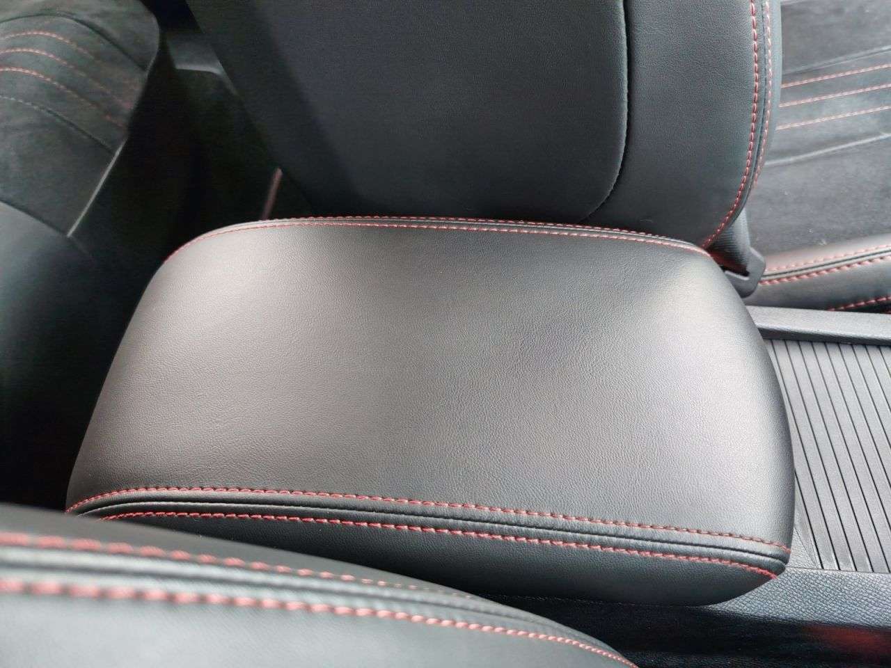 2015 PEUGEOT 308 2015 PEUGEOT 308