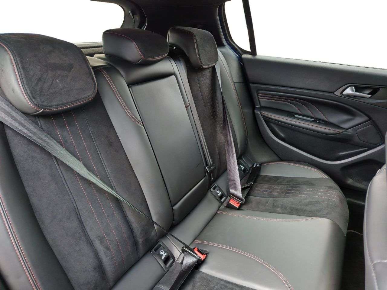2015 PEUGEOT 308 2015 PEUGEOT 308