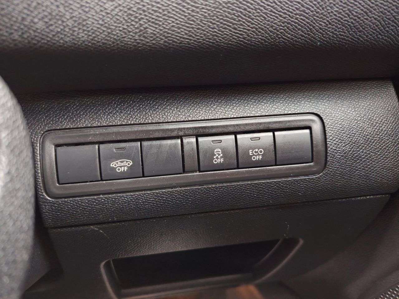 2015 PEUGEOT 308 2015 PEUGEOT 308