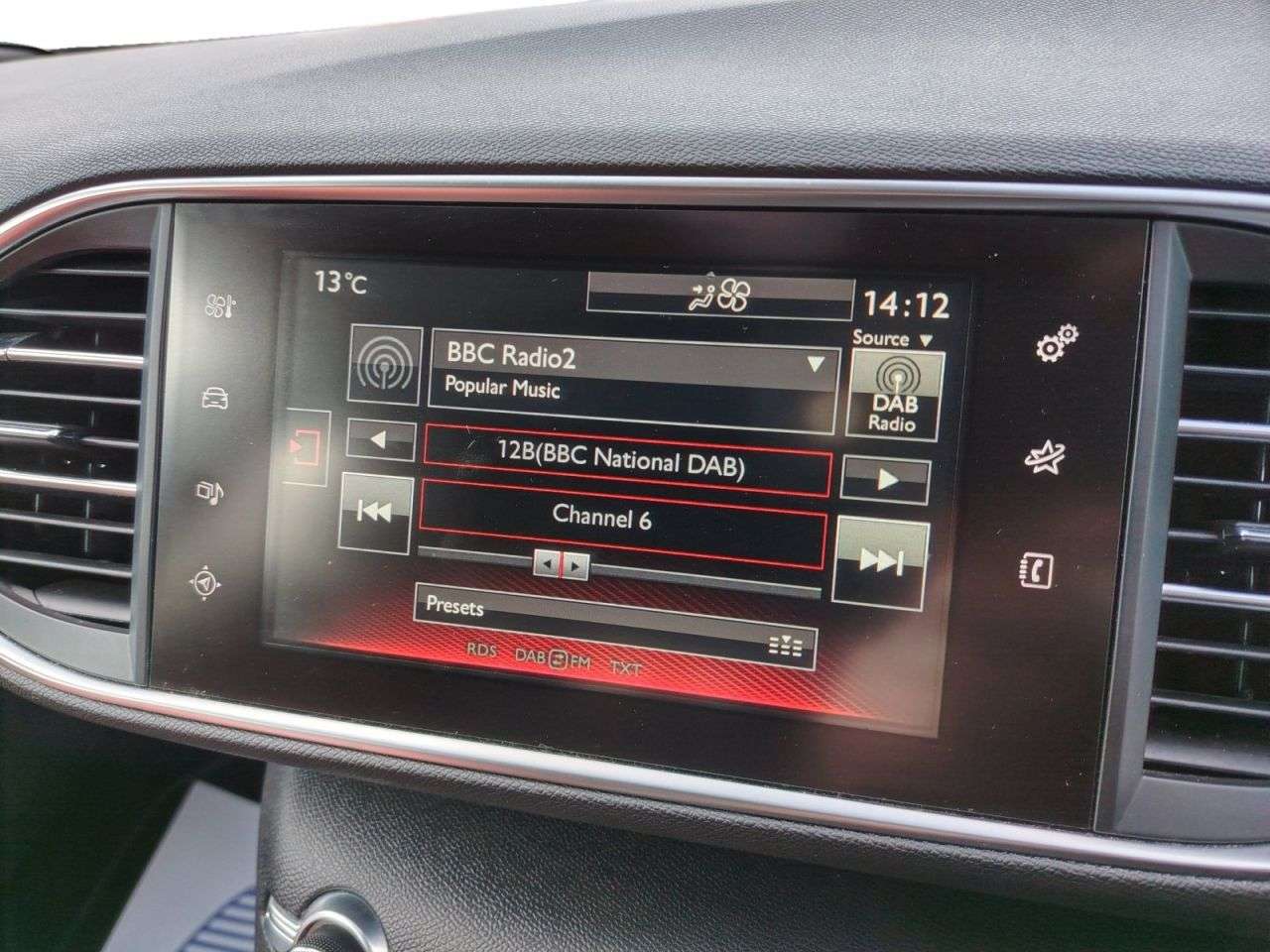2015 PEUGEOT 308 2015 PEUGEOT 308