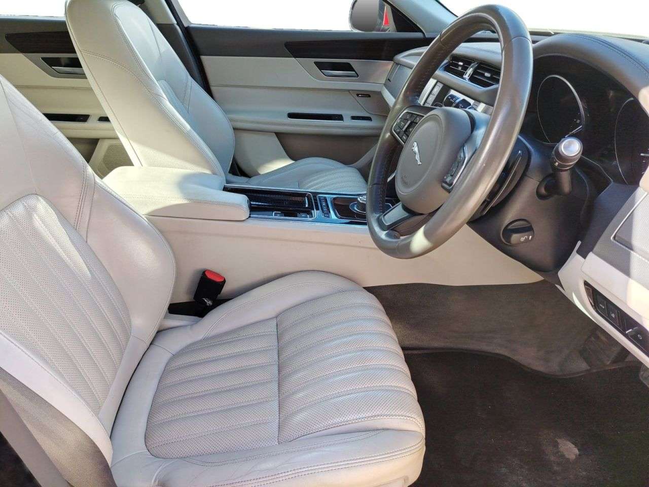 2016 JAGUAR XF 2016 JAGUAR XF