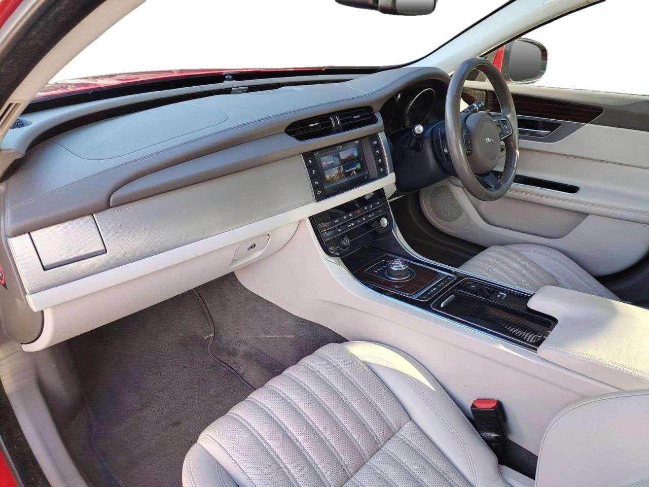 2016 JAGUAR XF 2016 JAGUAR XF