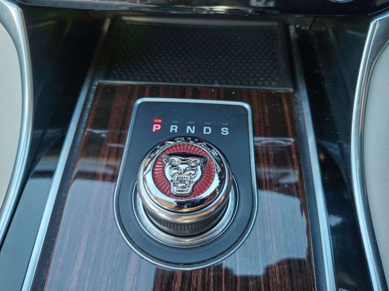 2016 JAGUAR XF 2016 JAGUAR XF