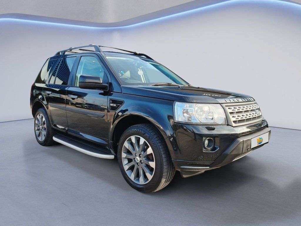 A 2012 LAND ROVER FREELANDER 2 2.2 SD4 HSE SUV 5dr Diesel CommandShift 4WD Euro 5 (190 ps) 14 STAMP FULL H A 2012 LAND ROVER FREELANDER 2 2.2 SD4 HSE SUV 5dr Diesel CommandShift 4WD Euro 5 (190 ps) 14 STAMP FULL H