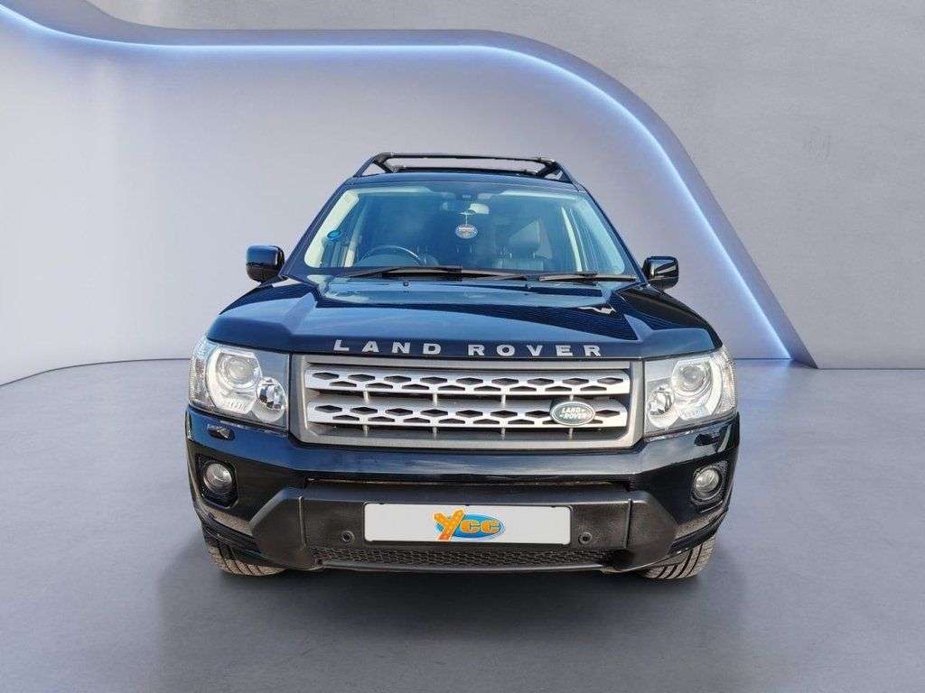 A 2012 LAND ROVER FREELANDER 2 2.2 SD4 HSE SUV 5dr Diesel CommandShift 4WD Euro 5 (190 ps) 14 STAMP FULL H A 2012 LAND ROVER FREELANDER 2 2.2 SD4 HSE SUV 5dr Diesel CommandShift 4WD Euro 5 (190 ps) 14 STAMP FULL H