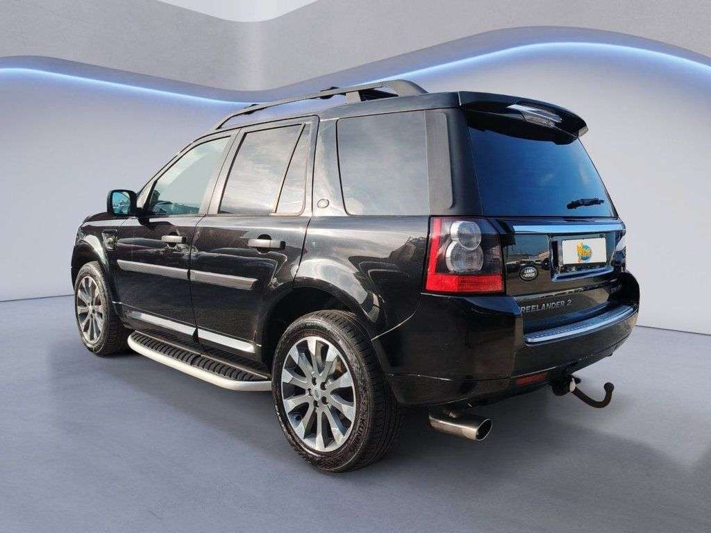 A 2012 LAND ROVER FREELANDER 2 2.2 SD4 HSE SUV 5dr Diesel CommandShift 4WD Euro 5 (190 ps) 14 STAMP FULL H A 2012 LAND ROVER FREELANDER 2 2.2 SD4 HSE SUV 5dr Diesel CommandShift 4WD Euro 5 (190 ps) 14 STAMP FULL H