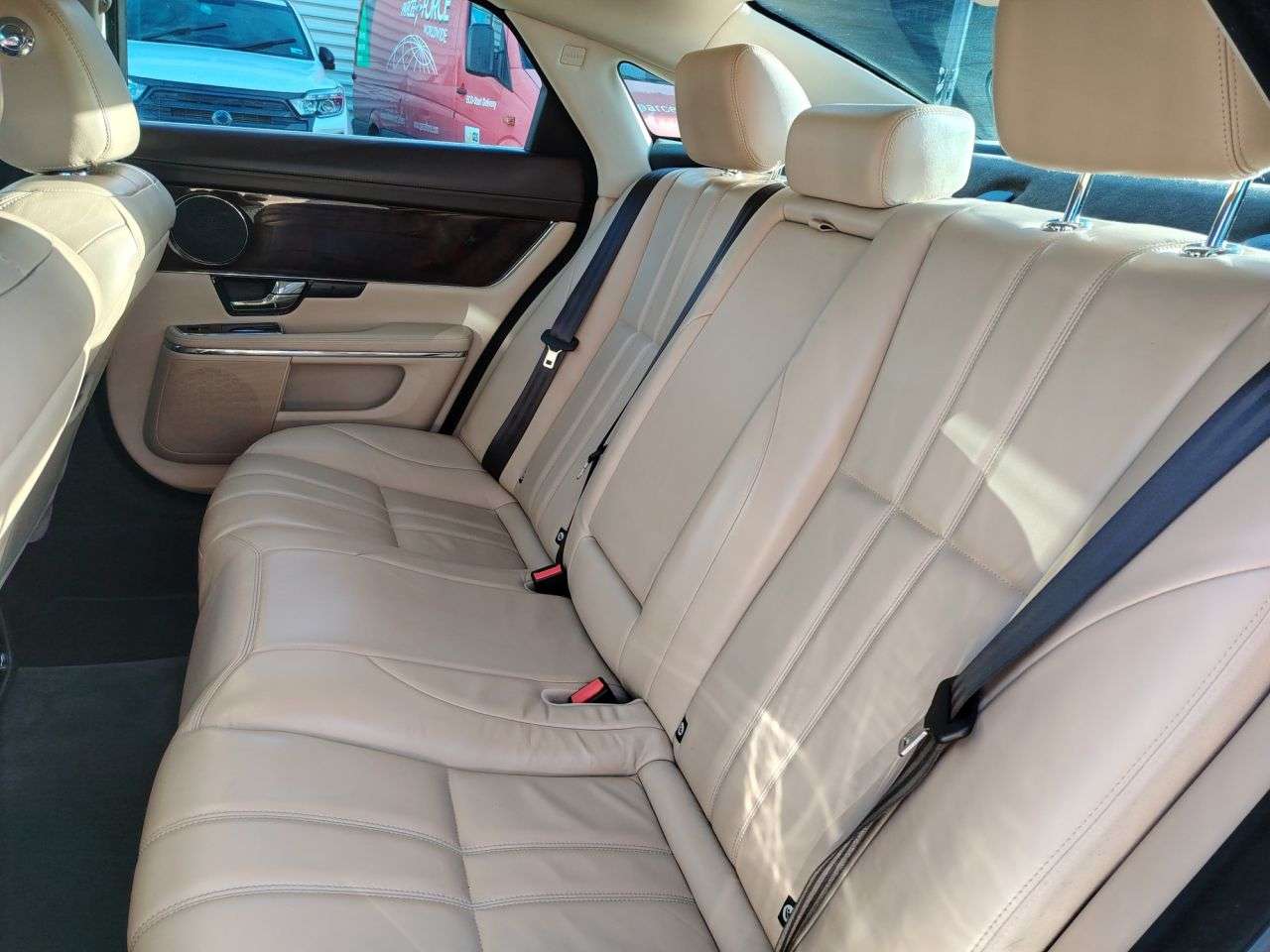 2011 JAGUAR XJ 2011 JAGUAR XJ