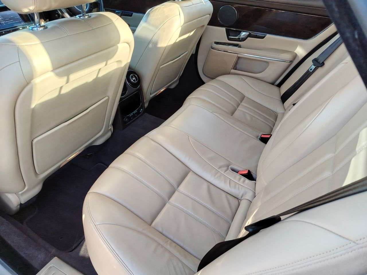 2011 JAGUAR XJ 2011 JAGUAR XJ