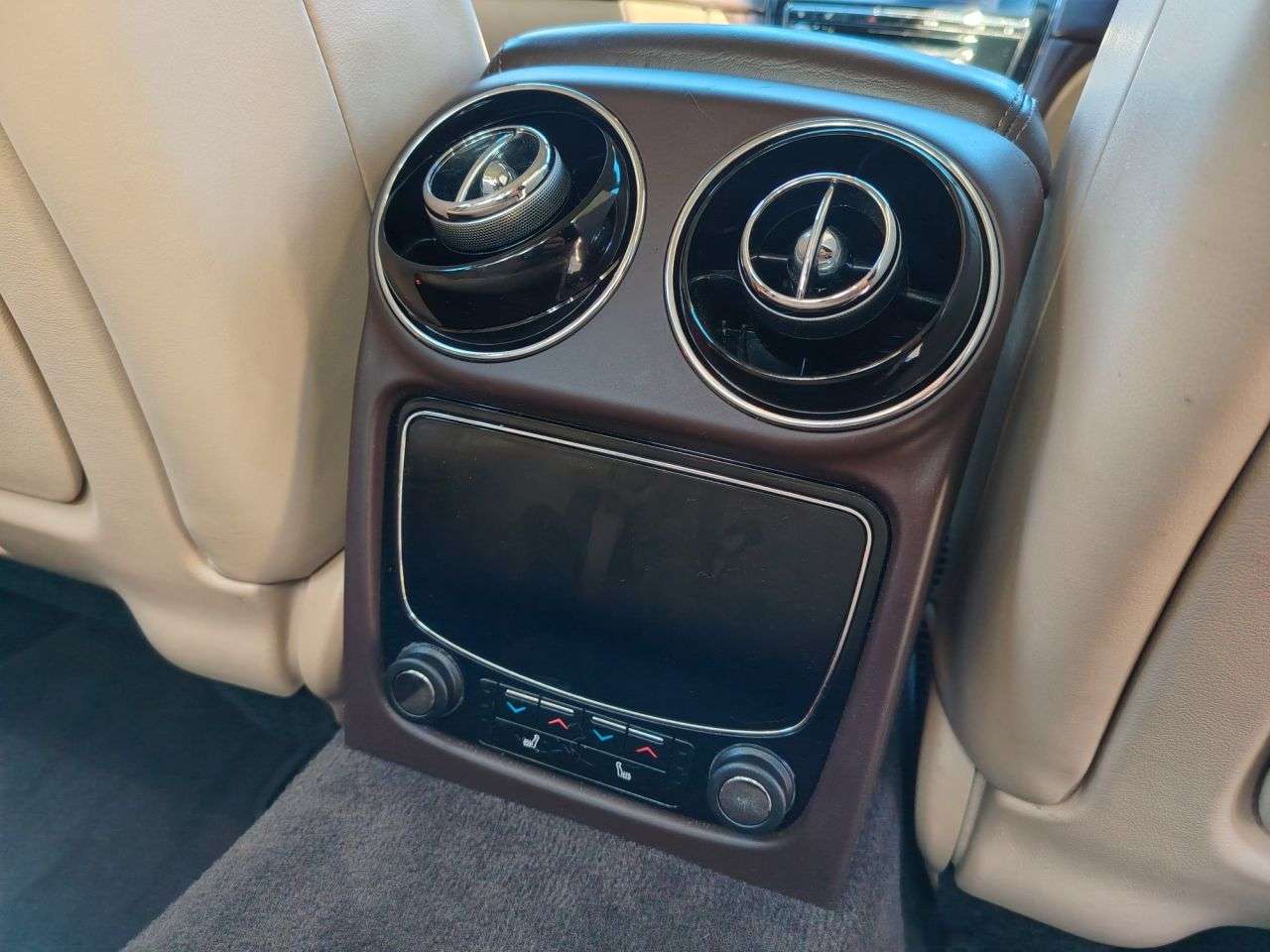 2011 JAGUAR XJ 2011 JAGUAR XJ