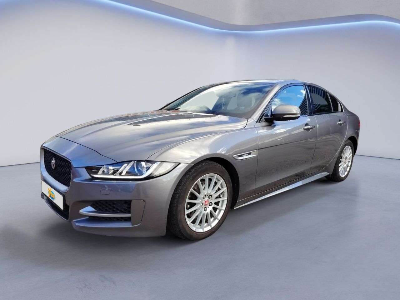 A 2016 JAGUAR XE 2.0d R-Sport Saloon 4dr Diesel Auto Euro 6 (s/s) (163 ps) 6 STAMP SERVICE H A 2016 JAGUAR XE 2.0d R-Sport Saloon 4dr Diesel Auto Euro 6 (s/s) (163 ps) 6 STAMP SERVICE H