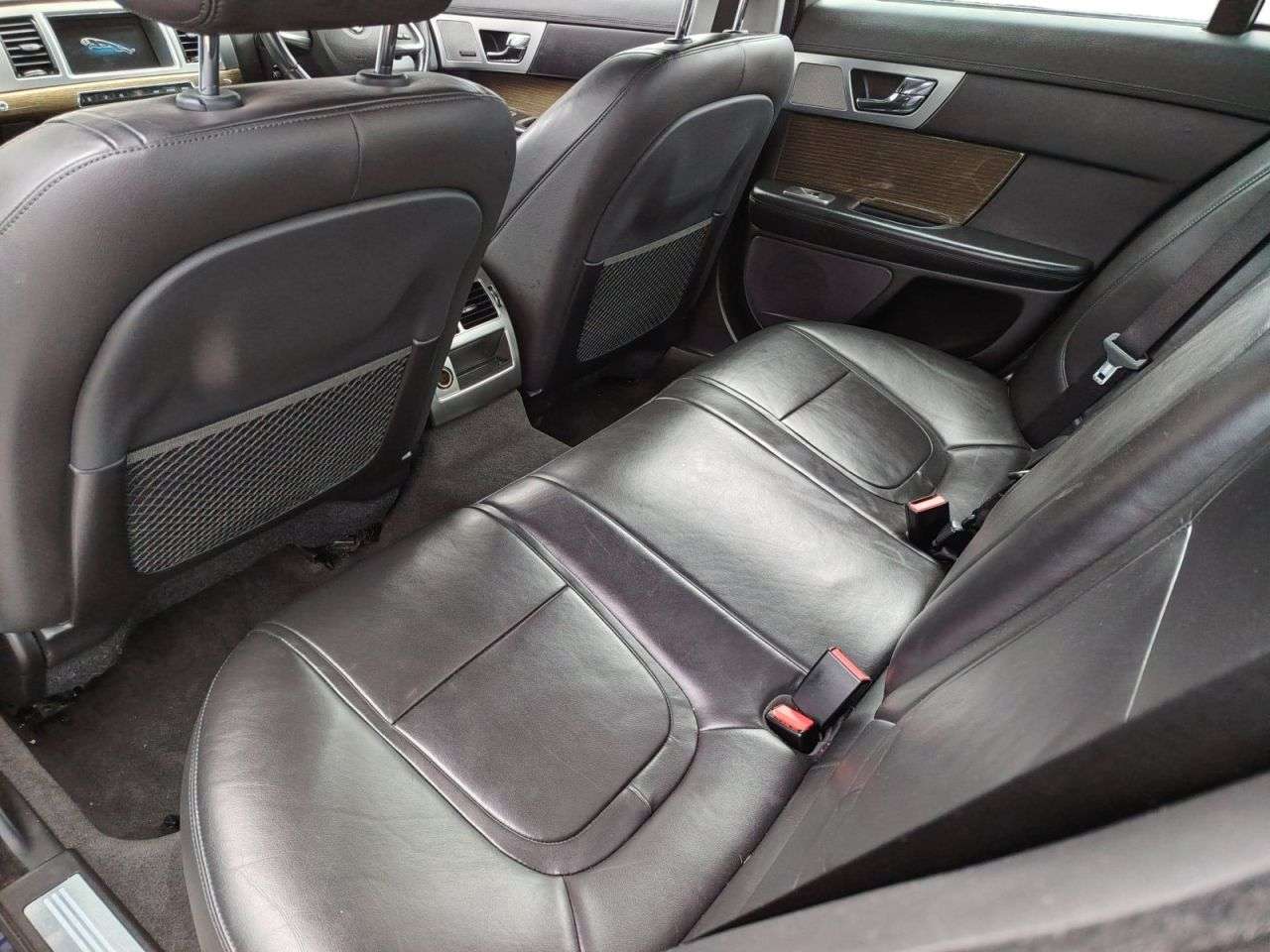 2014 JAGUAR XF 2014 JAGUAR XF