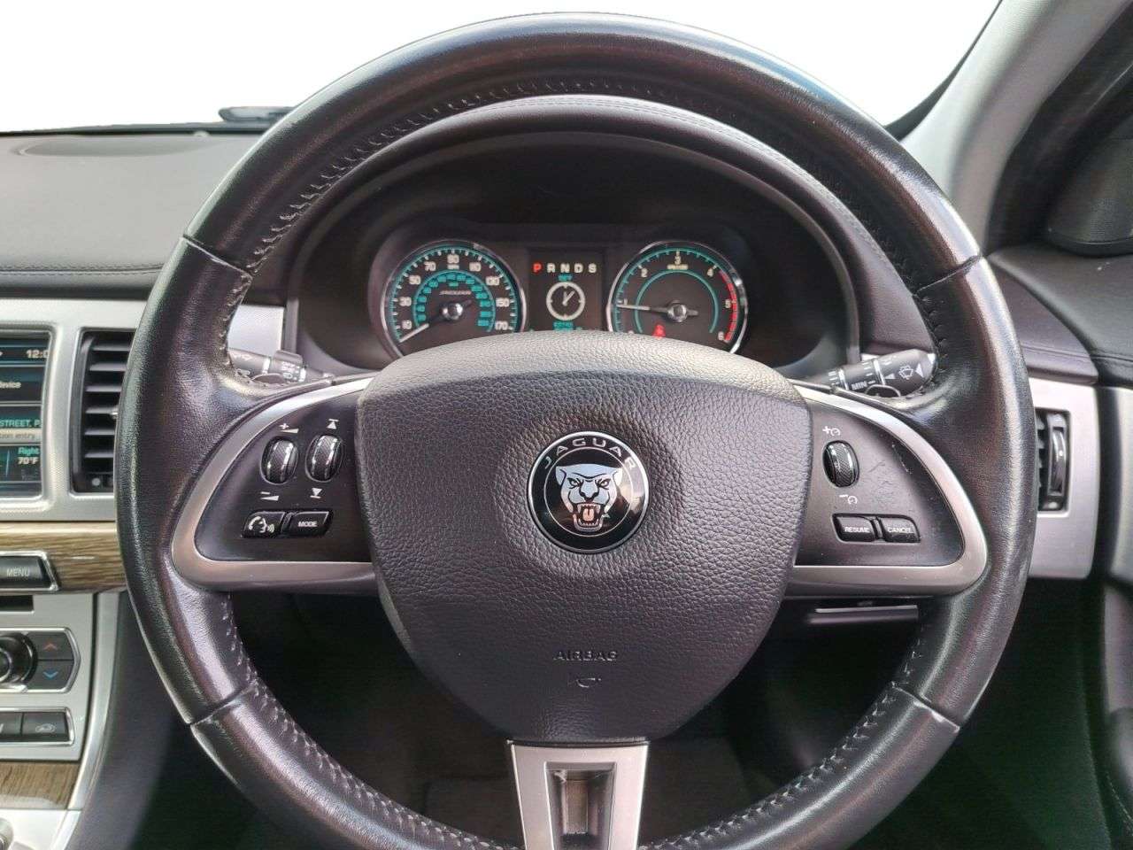 2014 JAGUAR XF 2014 JAGUAR XF