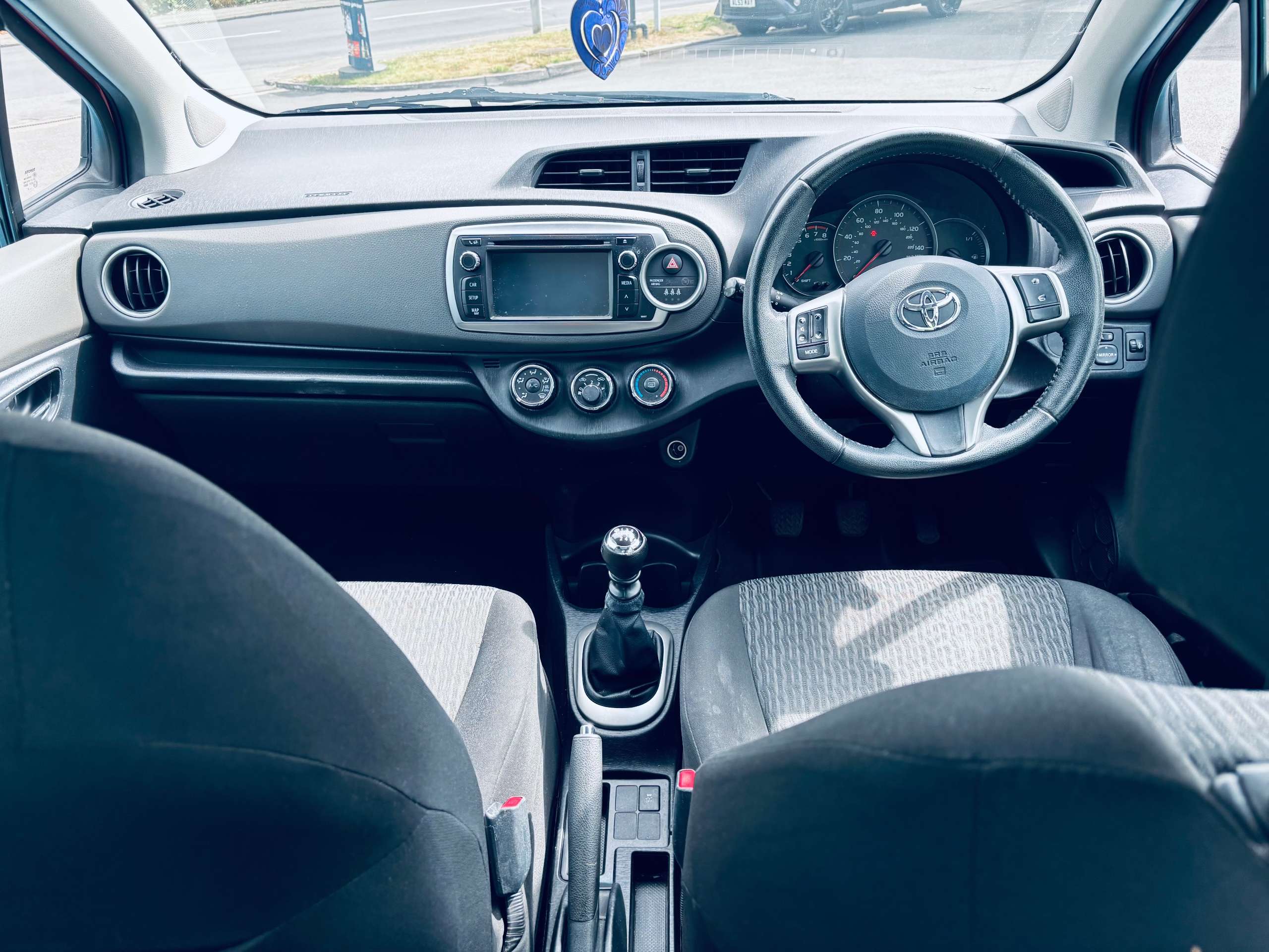2013 TOYOTA YARIS 2013 TOYOTA YARIS