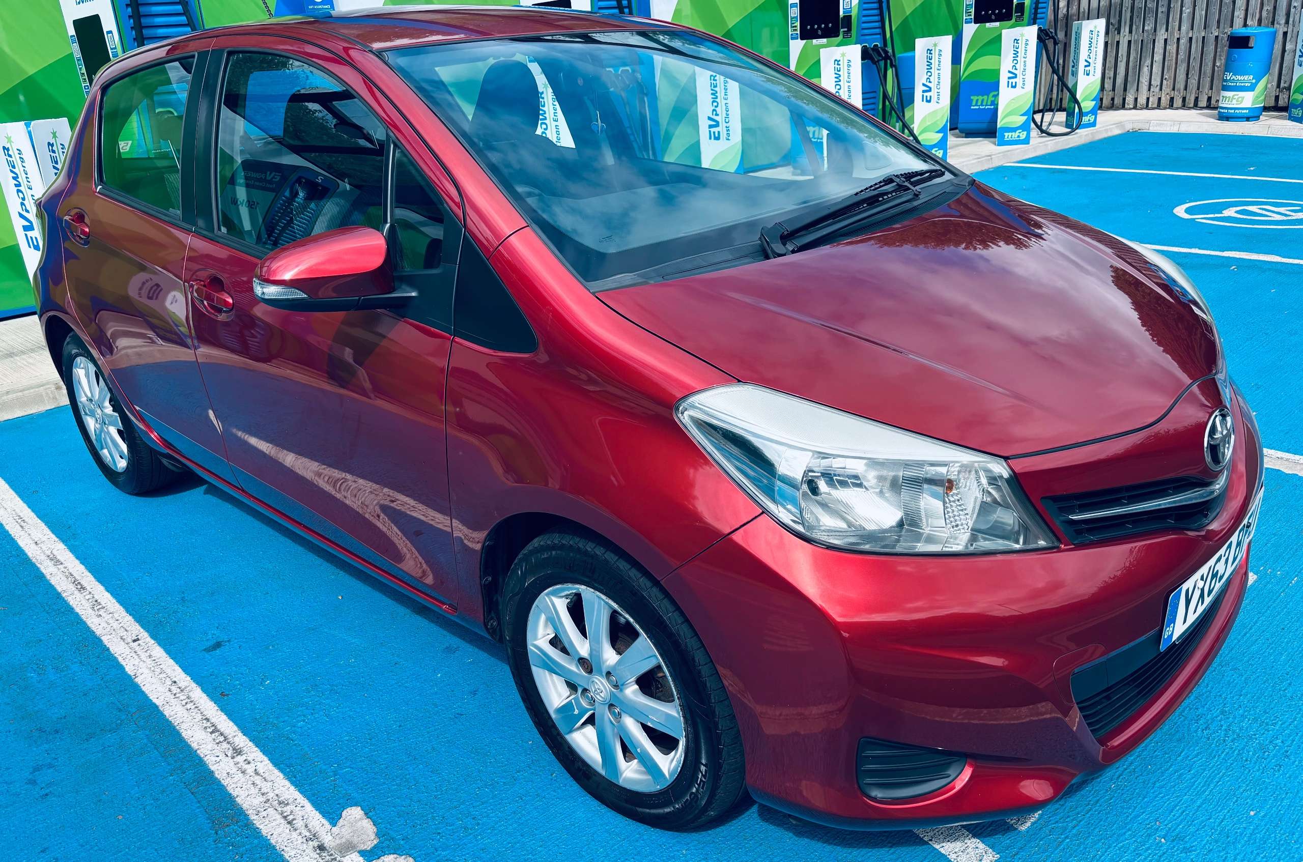 2013 TOYOTA YARIS 2013 TOYOTA YARIS