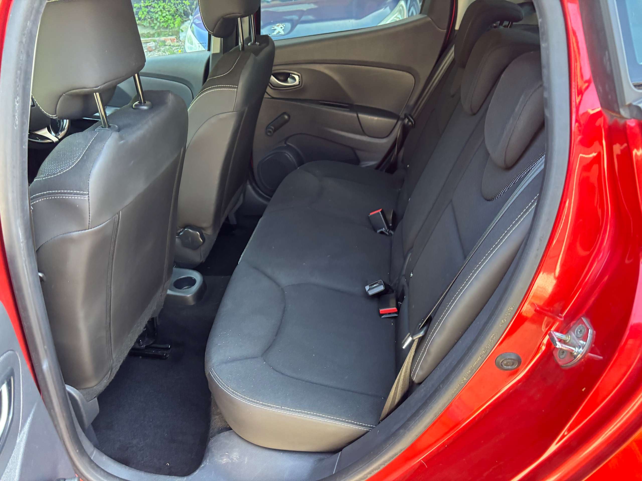 2016 RENAULT CLIO 2016 RENAULT CLIO