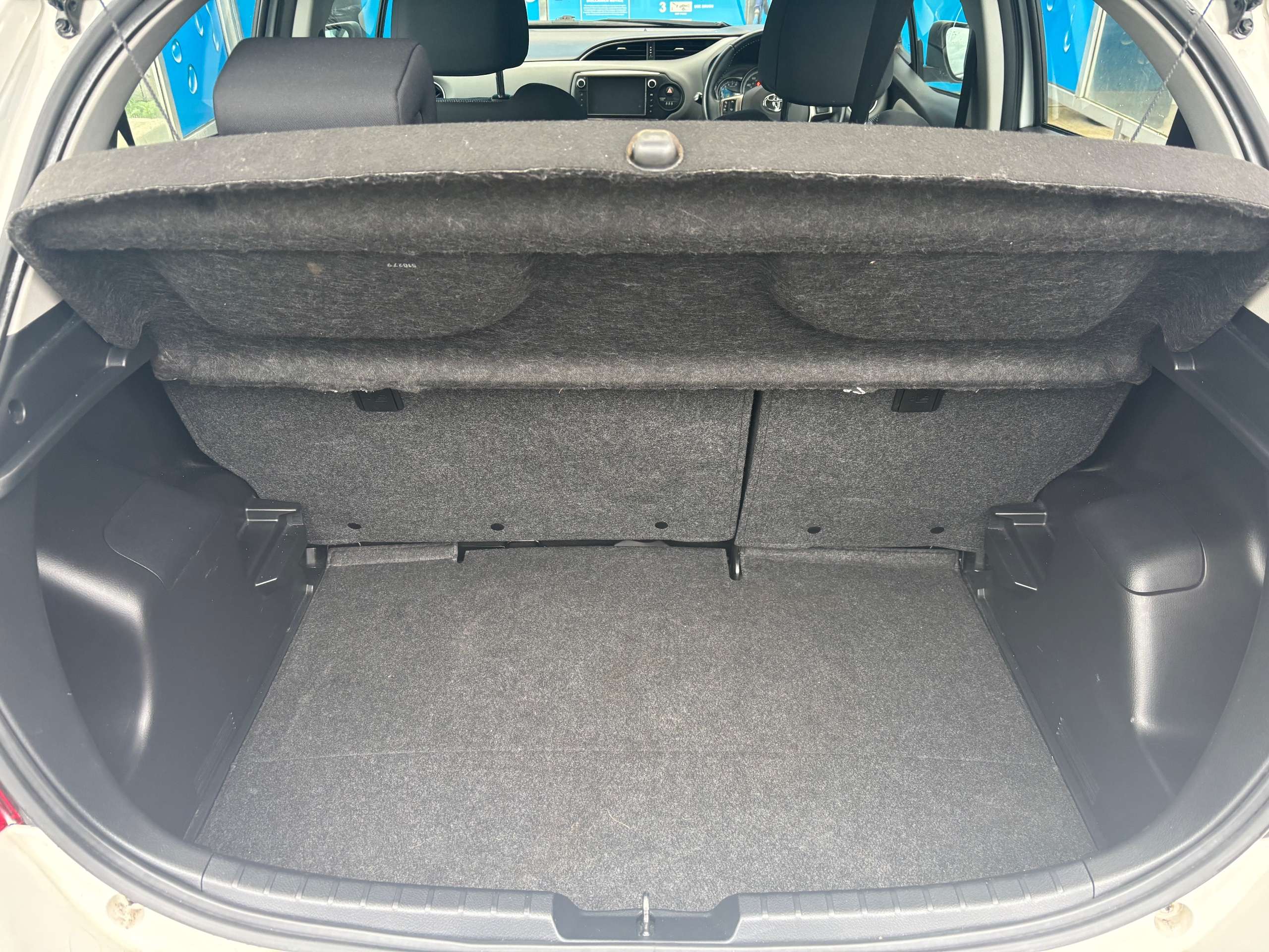 2015 TOYOTA YARIS 2015 TOYOTA YARIS