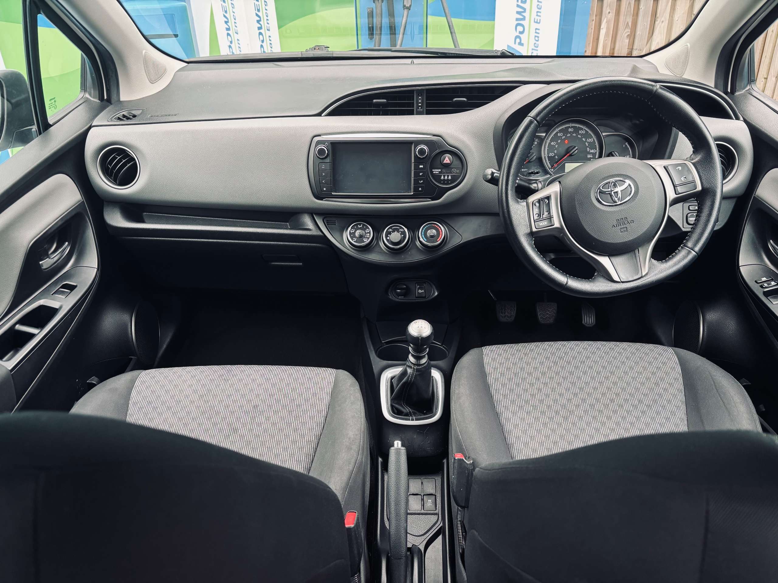 2015 TOYOTA YARIS 2015 TOYOTA YARIS