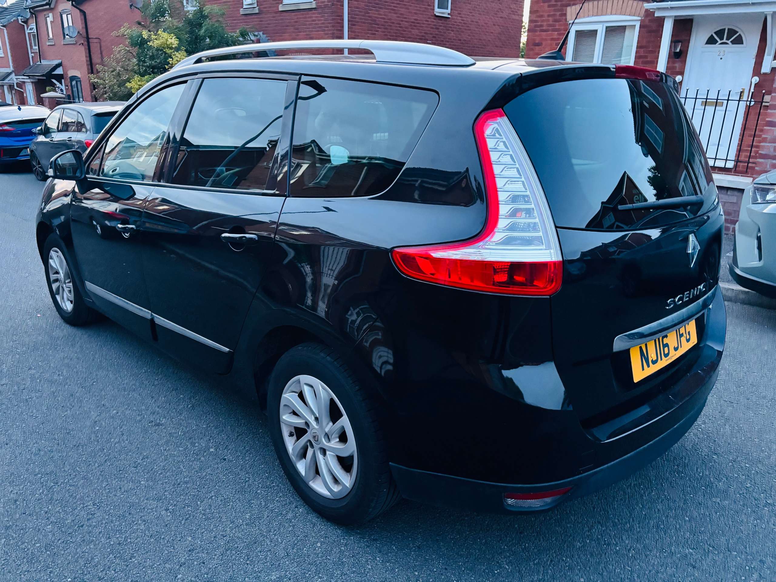 2016 RENAULT GRAND SCENIC 2016 RENAULT GRAND SCENIC