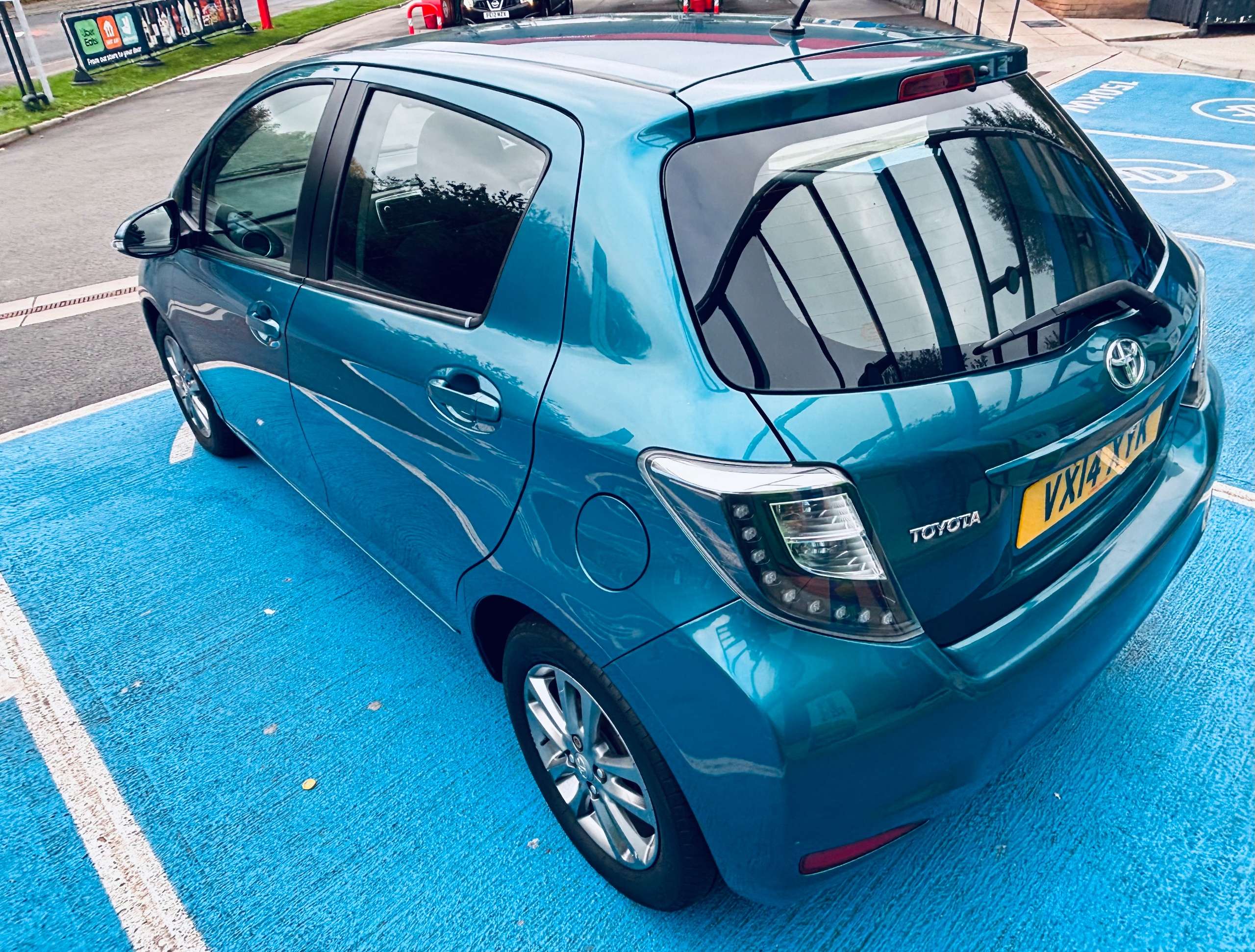 2014 TOYOTA YARIS 2014 TOYOTA YARIS