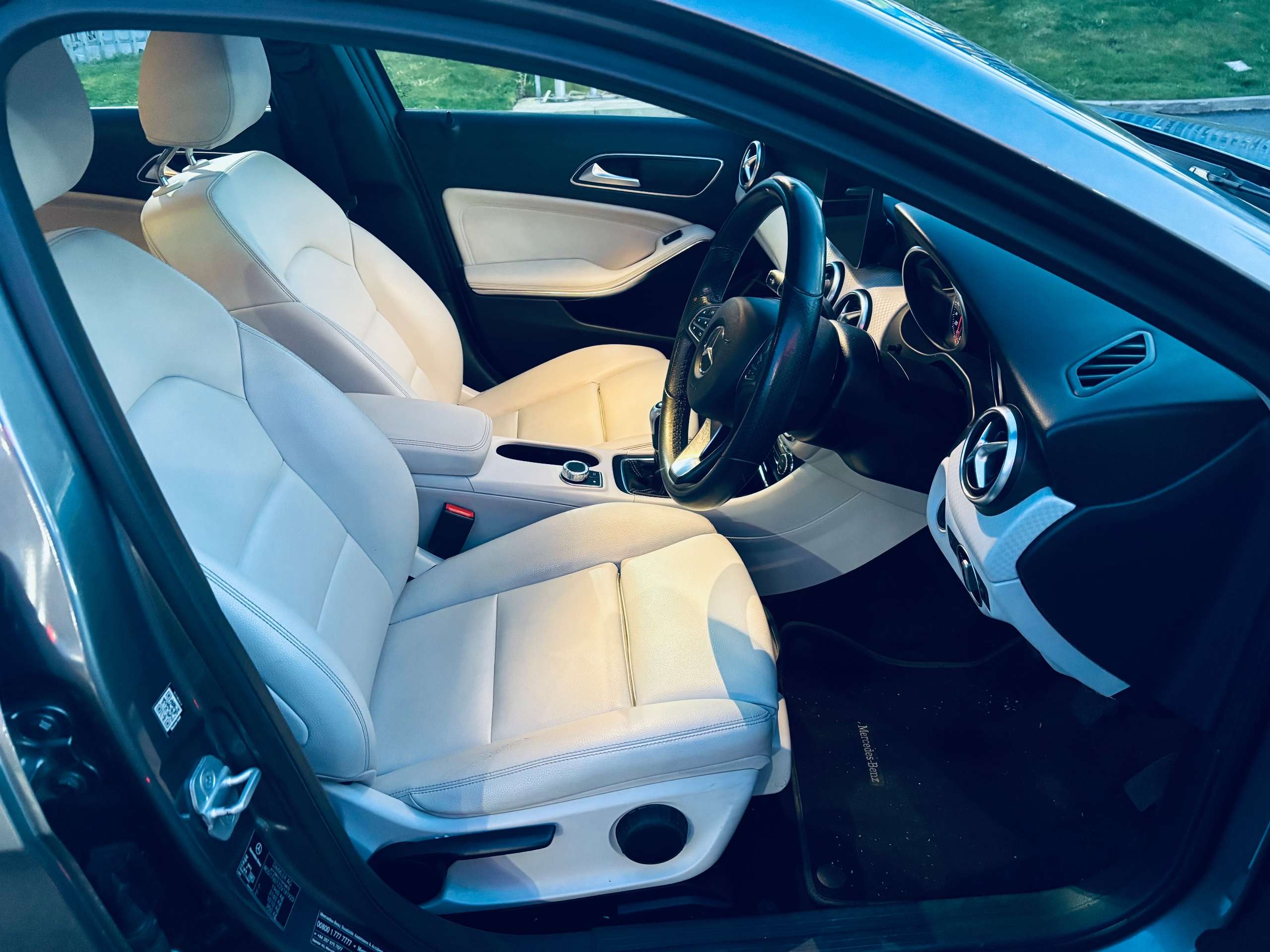 2017 MERCEDES-BENZ A CLASS 2017 MERCEDES-BENZ A CLASS