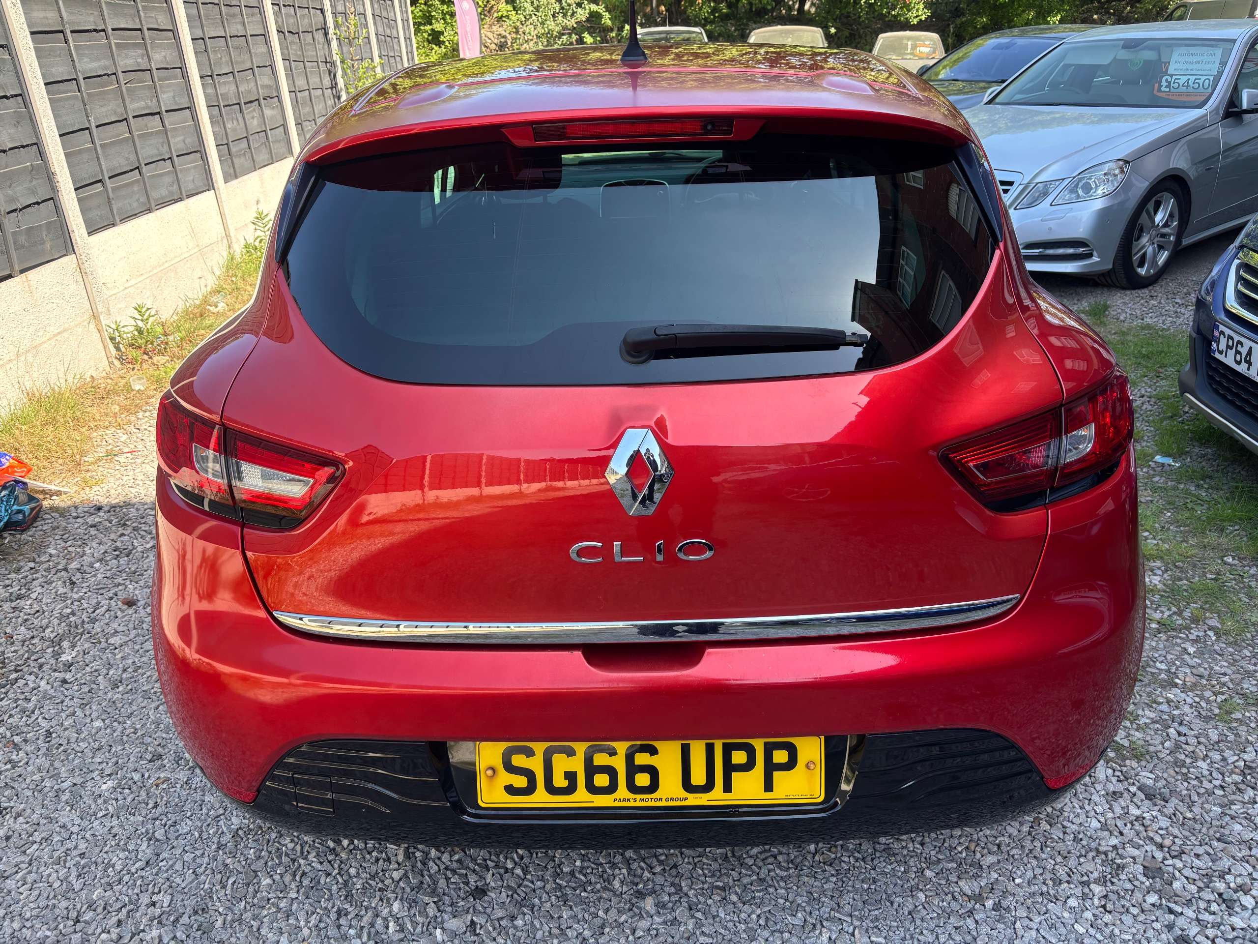2016 RENAULT CLIO 2016 RENAULT CLIO
