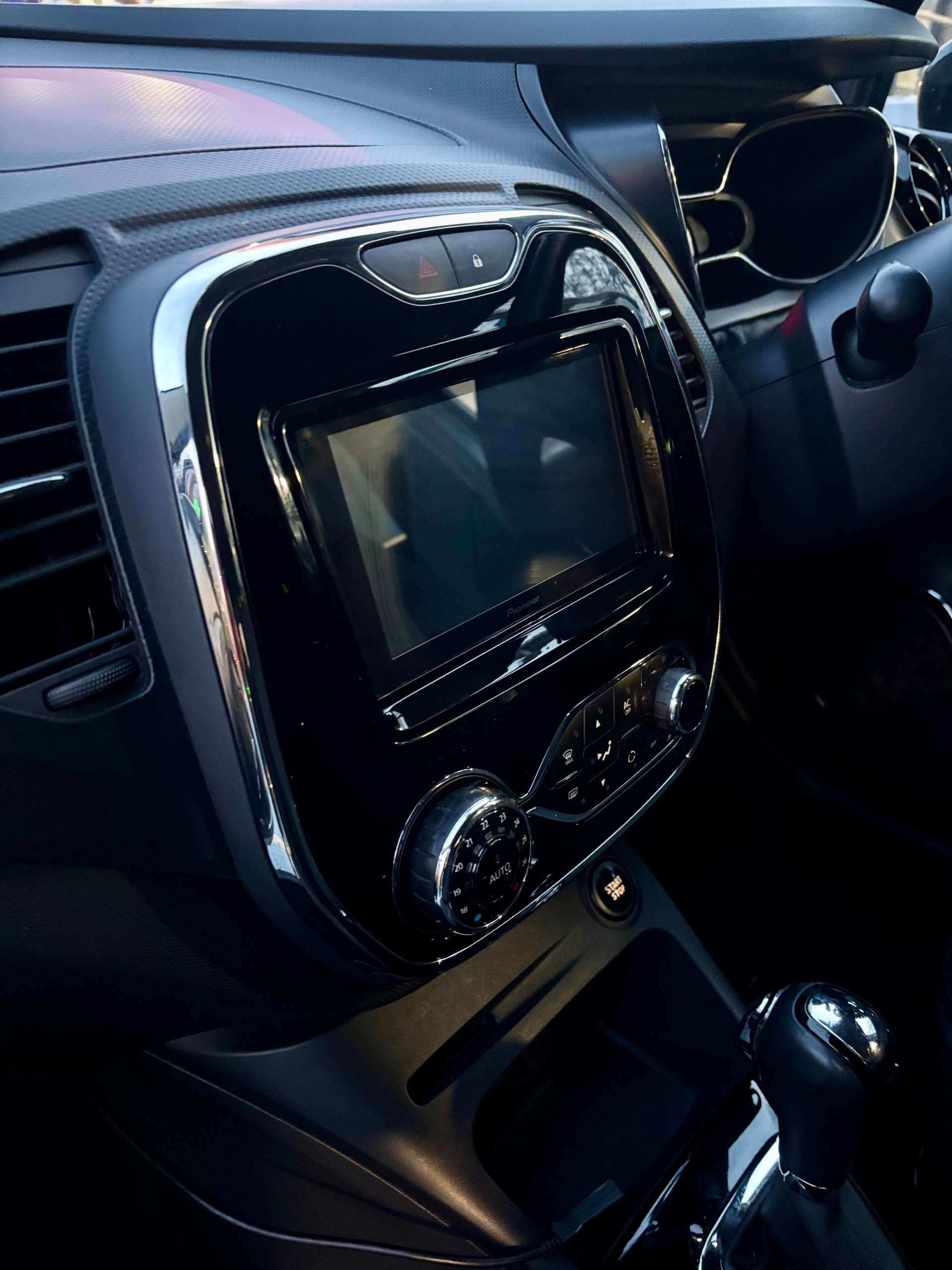 2014 RENAULT CAPTUR 2014 RENAULT CAPTUR