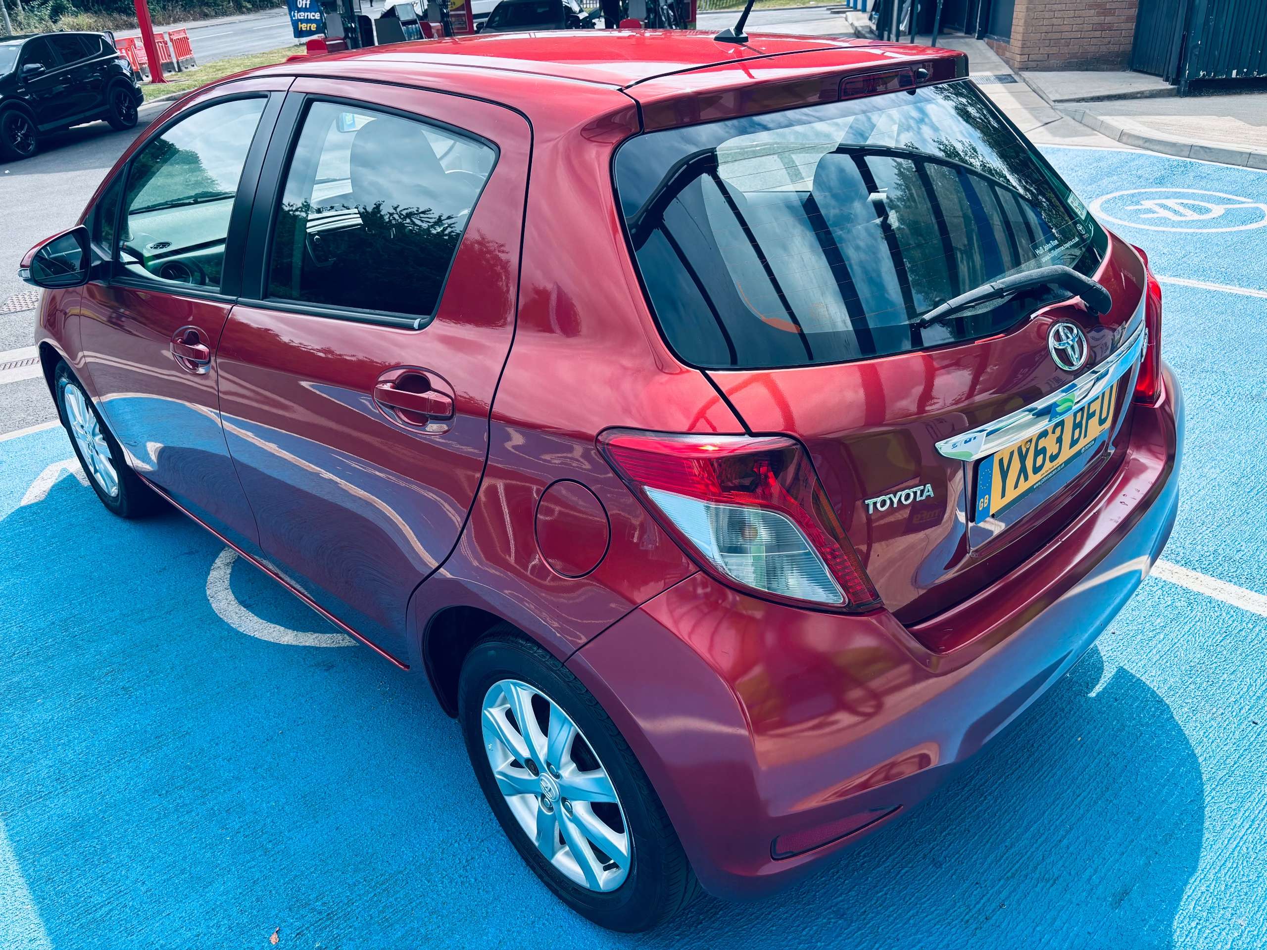 2013 TOYOTA YARIS 2013 TOYOTA YARIS