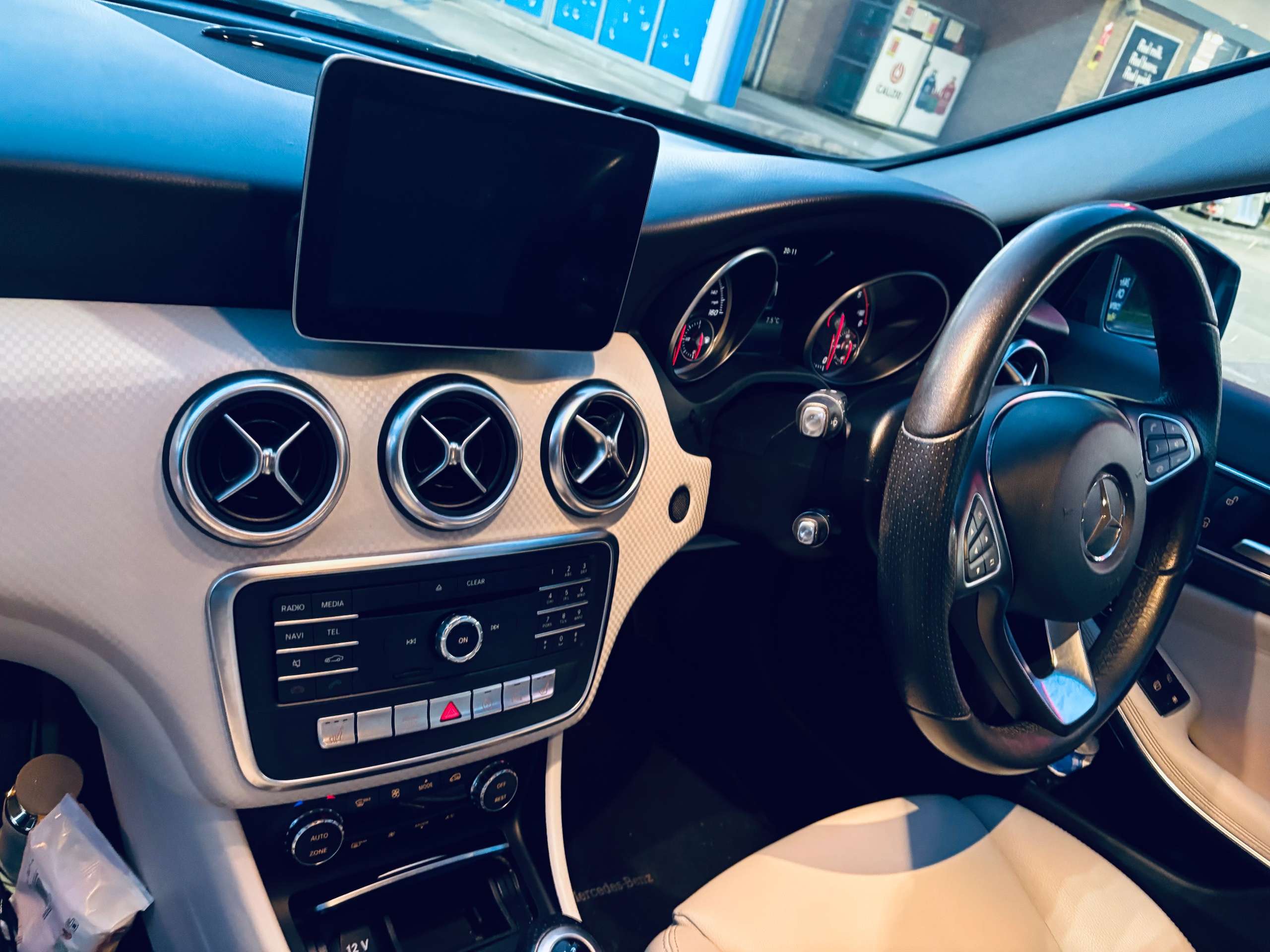 2017 MERCEDES-BENZ A CLASS 2017 MERCEDES-BENZ A CLASS