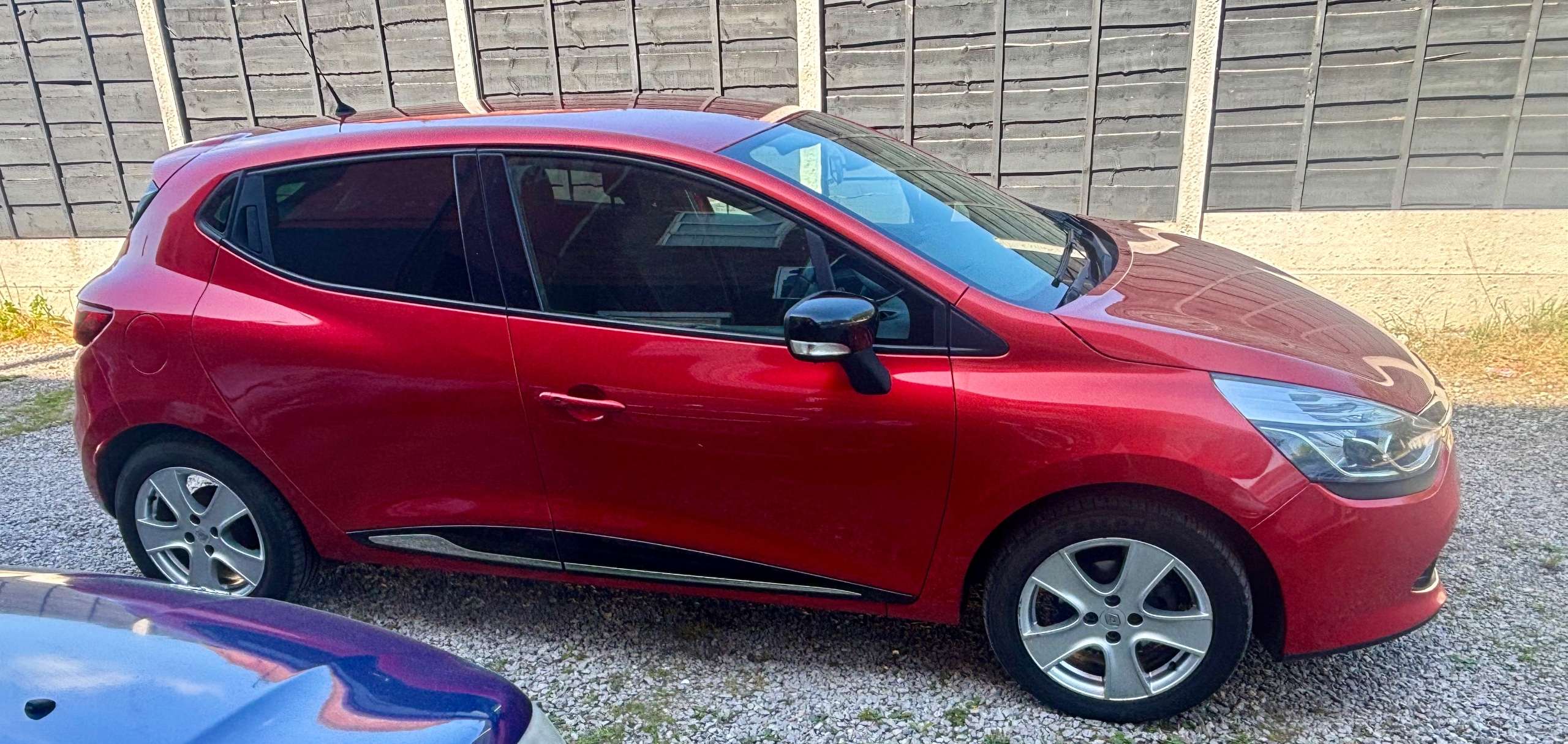 2016 RENAULT CLIO 2016 RENAULT CLIO