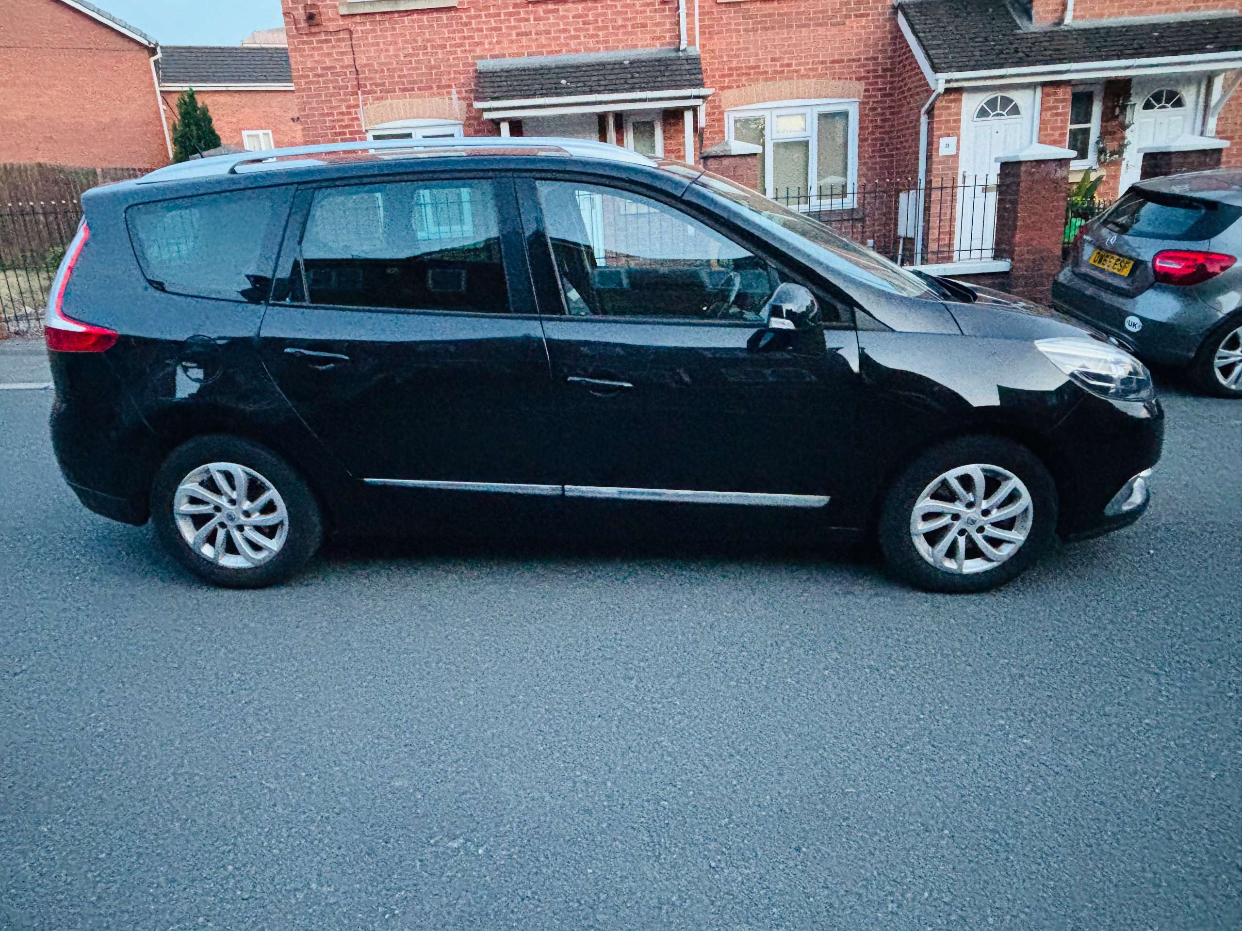 2016 RENAULT GRAND SCENIC 2016 RENAULT GRAND SCENIC