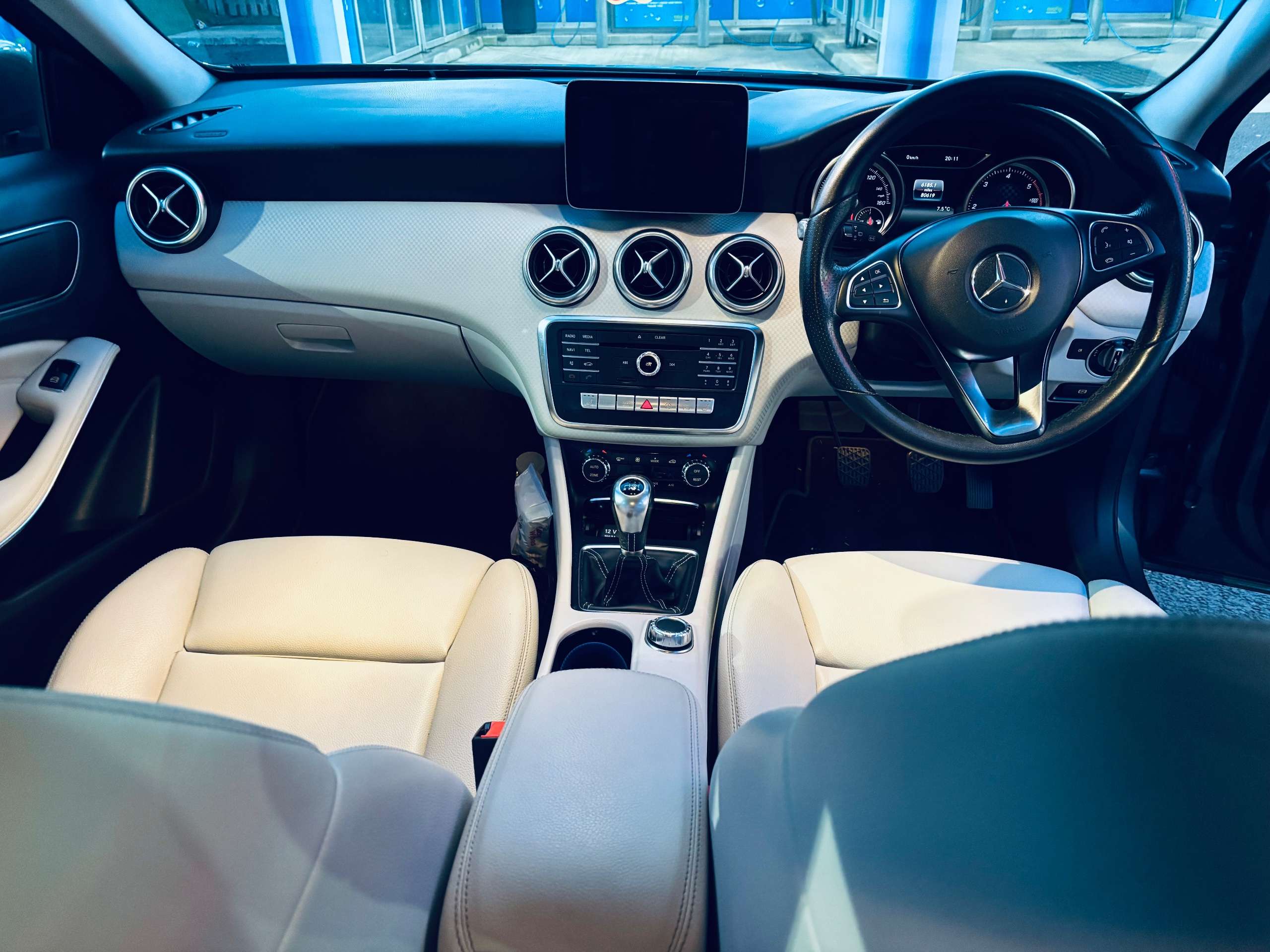 2017 MERCEDES-BENZ A CLASS 2017 MERCEDES-BENZ A CLASS