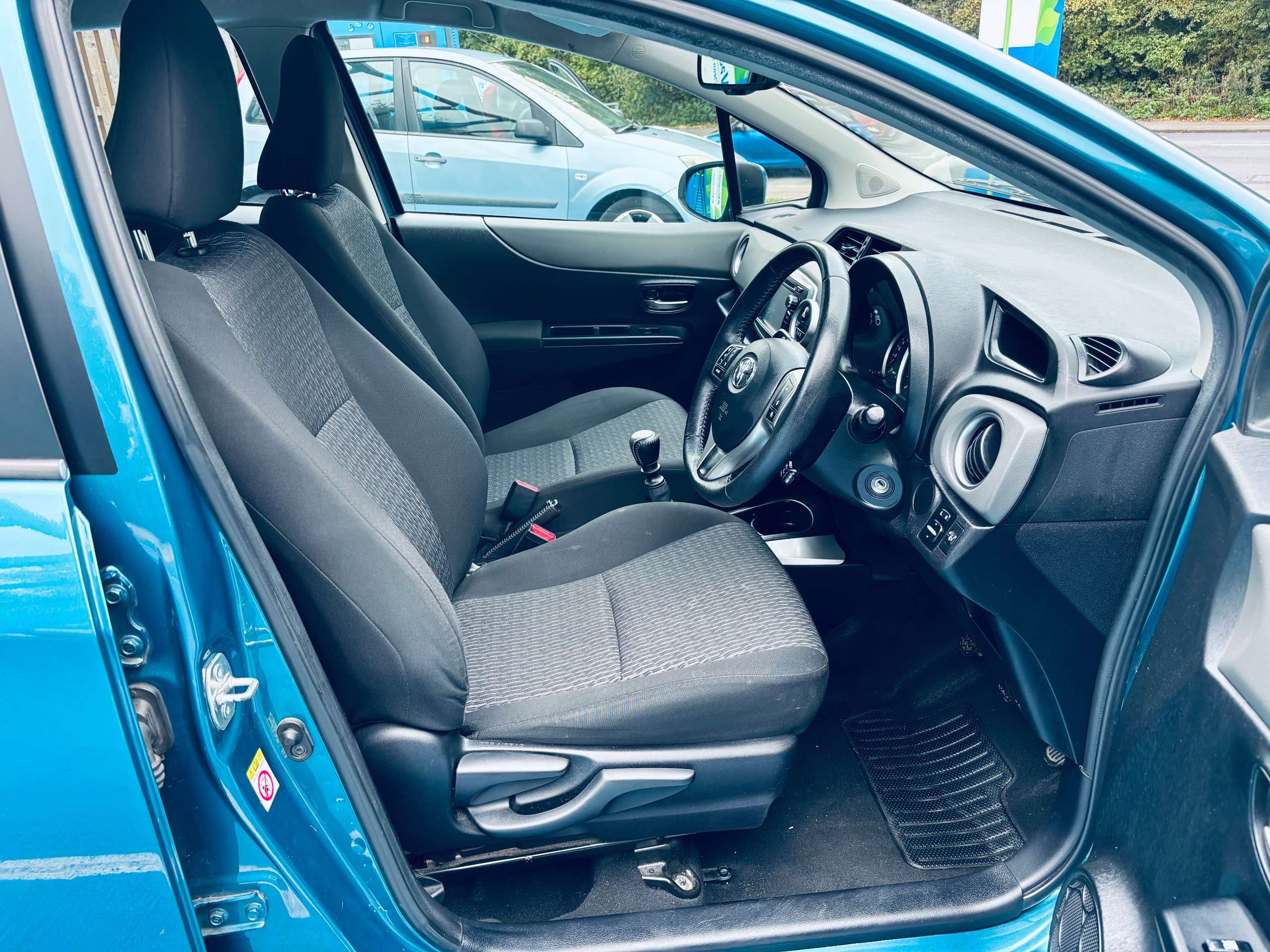 2014 TOYOTA YARIS 2014 TOYOTA YARIS