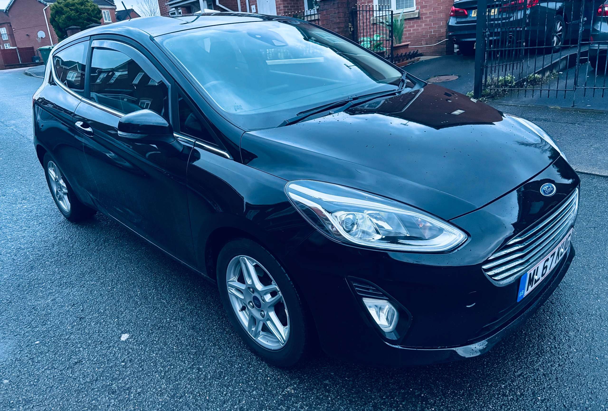 A 2017 FORD FIESTA 1.1 Ti-VCT Zetec Hatchback 3dr Petrol Manual Euro 6 (s/s) (85 ps) A 2017 FORD FIESTA 1.1 Ti-VCT Zetec Hatchback 3dr Petrol Manual Euro 6 (s/s) (85 ps)