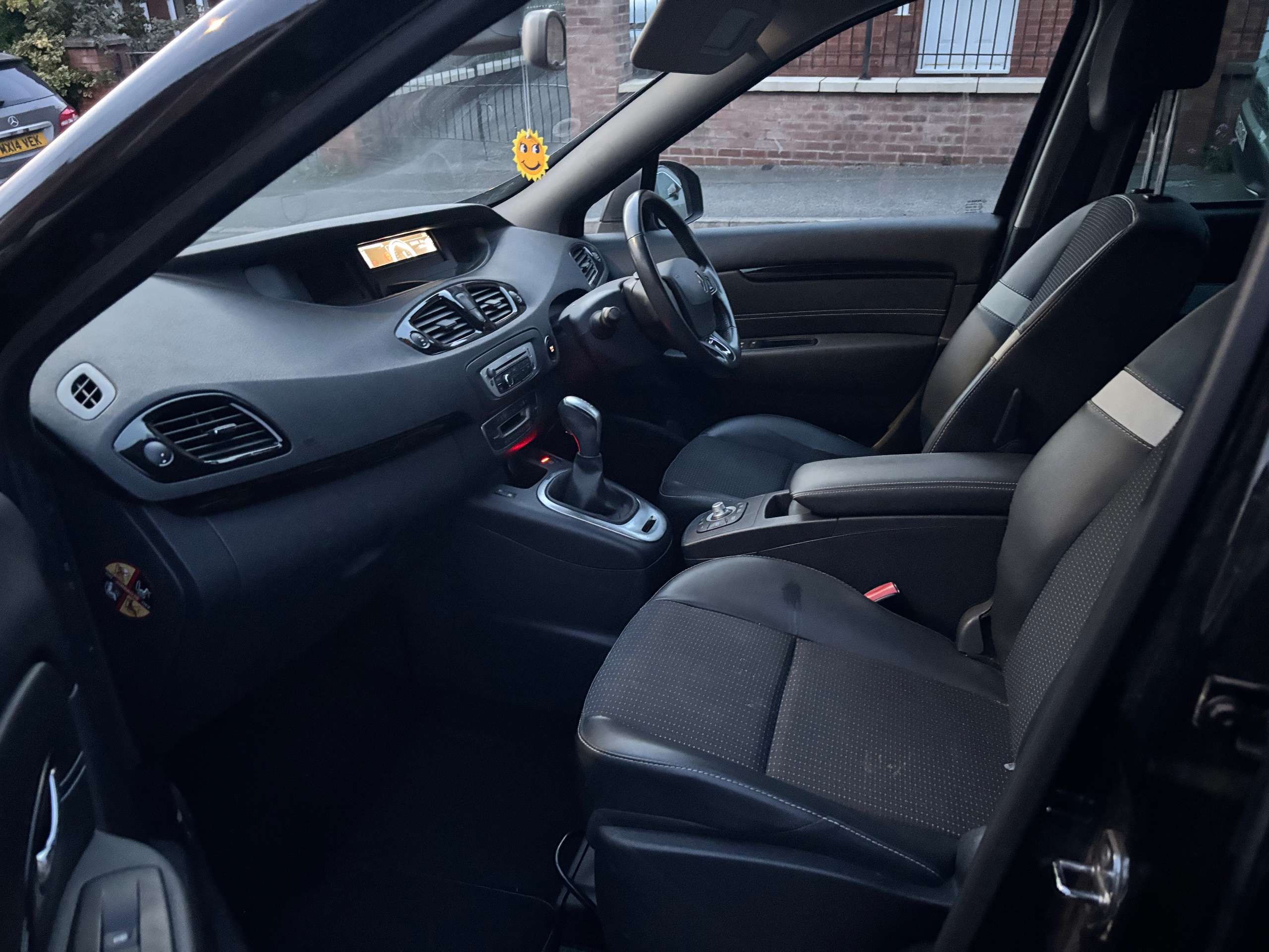 2016 RENAULT GRAND SCENIC 2016 RENAULT GRAND SCENIC