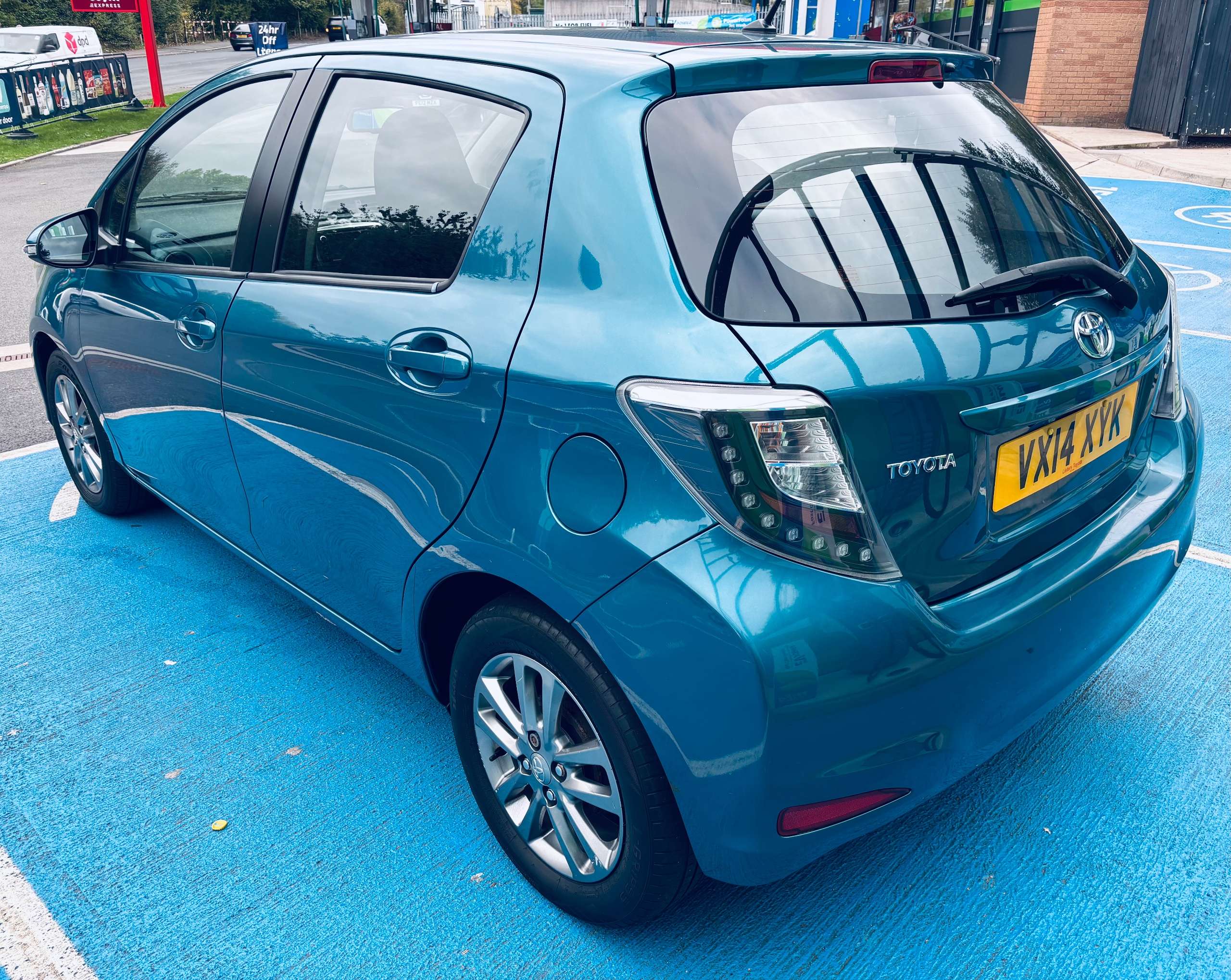 2014 TOYOTA YARIS 2014 TOYOTA YARIS