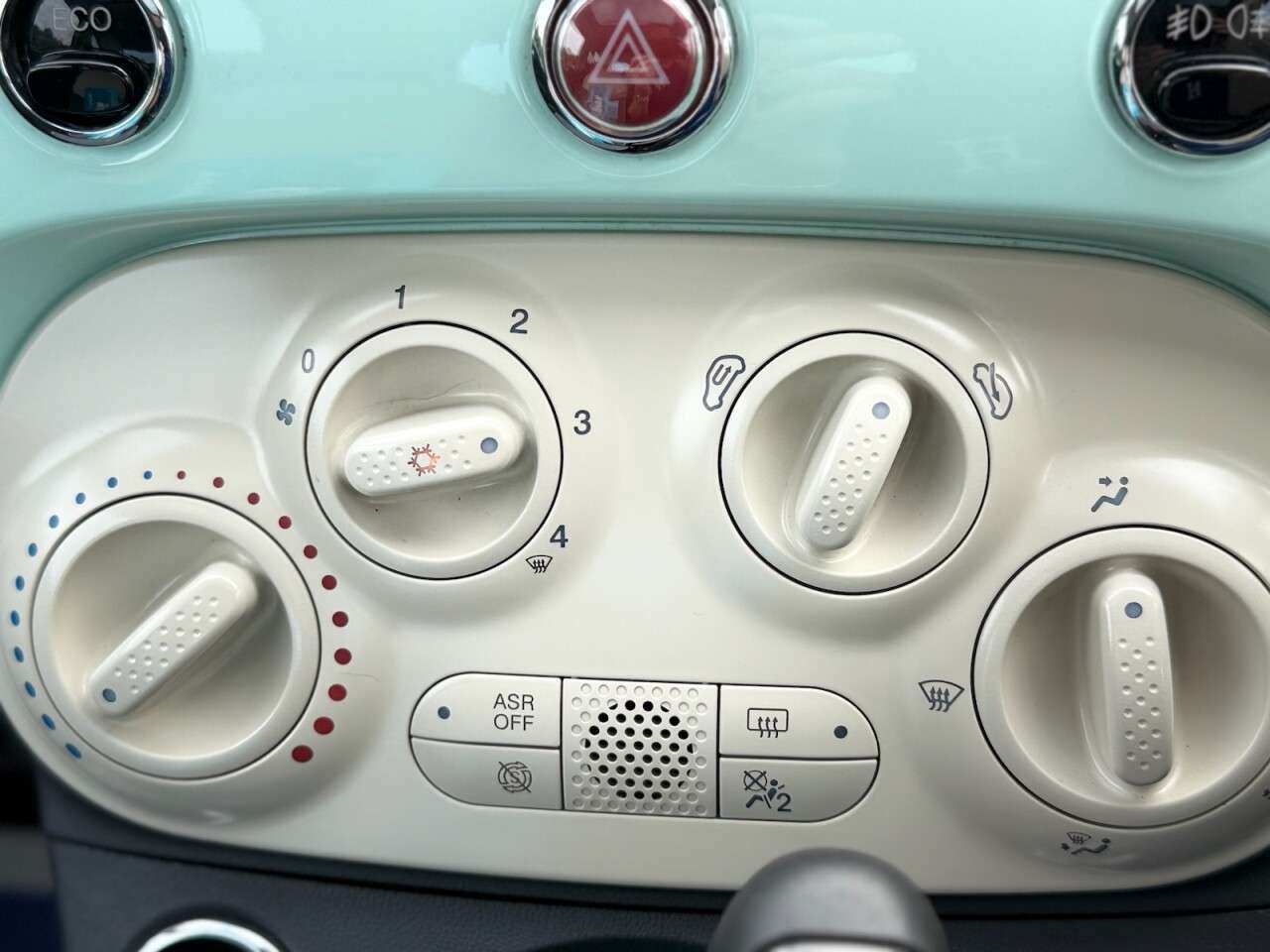 2016 FIAT 500 2016 FIAT 500