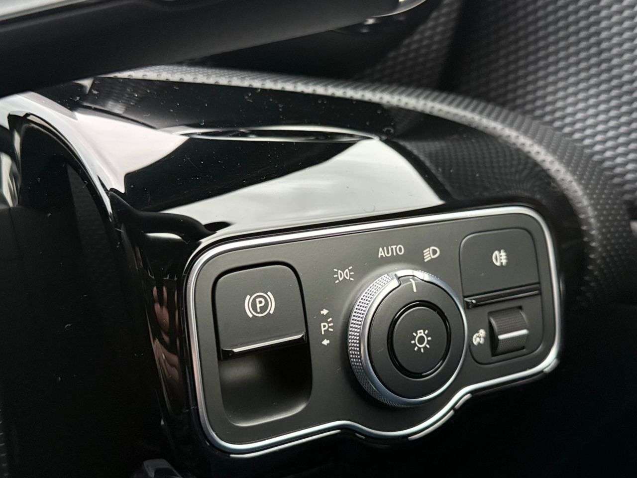 2019 MERCEDES-BENZ A-CLASS 2019 MERCEDES-BENZ A-CLASS