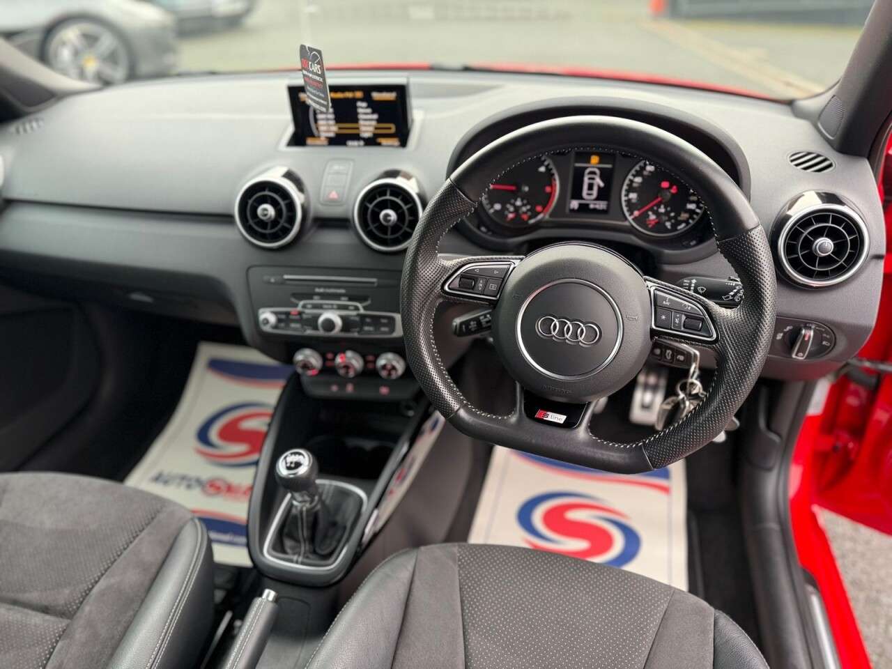 2016 AUDI A1 2016 AUDI A1