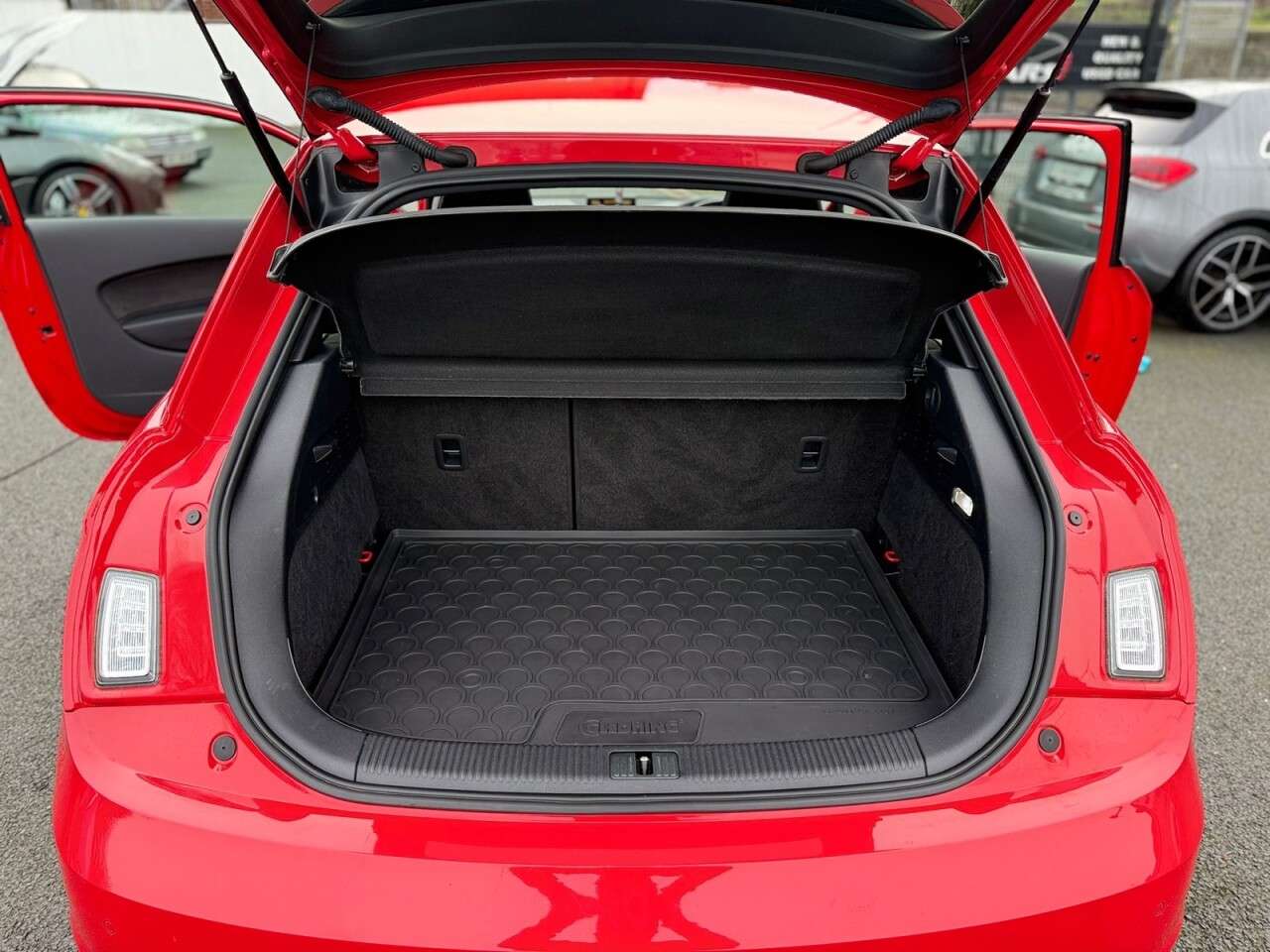 2016 AUDI A1 2016 AUDI A1