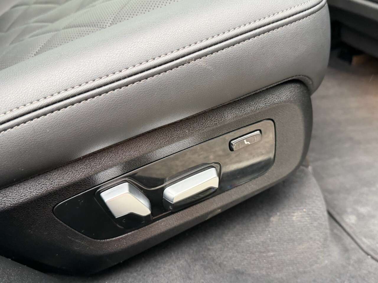 2023 BMW X5 2023 BMW X5