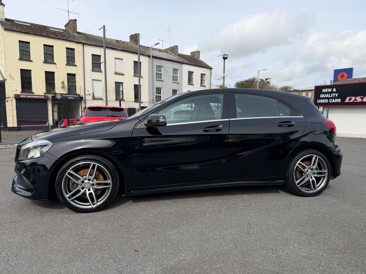 A 2016 MERCEDES-BENZ A-CLASS 2.1 A220d AMG Line Hatchback 5dr Diesel 7G-DCT Euro 6 (s/s) (177 ps) SAT NA A 2016 MERCEDES-BENZ A-CLASS 2.1 A220d AMG Line Hatchback 5dr Diesel 7G-DCT Euro 6 (s/s) (177 ps) SAT NA
